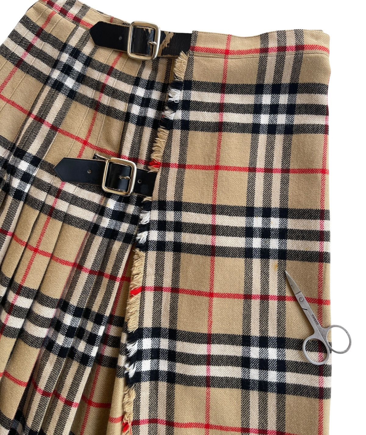 Burberry Vintage Burberrys England Nova Checked Midi Skirt Size 25" / US 0 / IT 36 - 9 Thumbnail