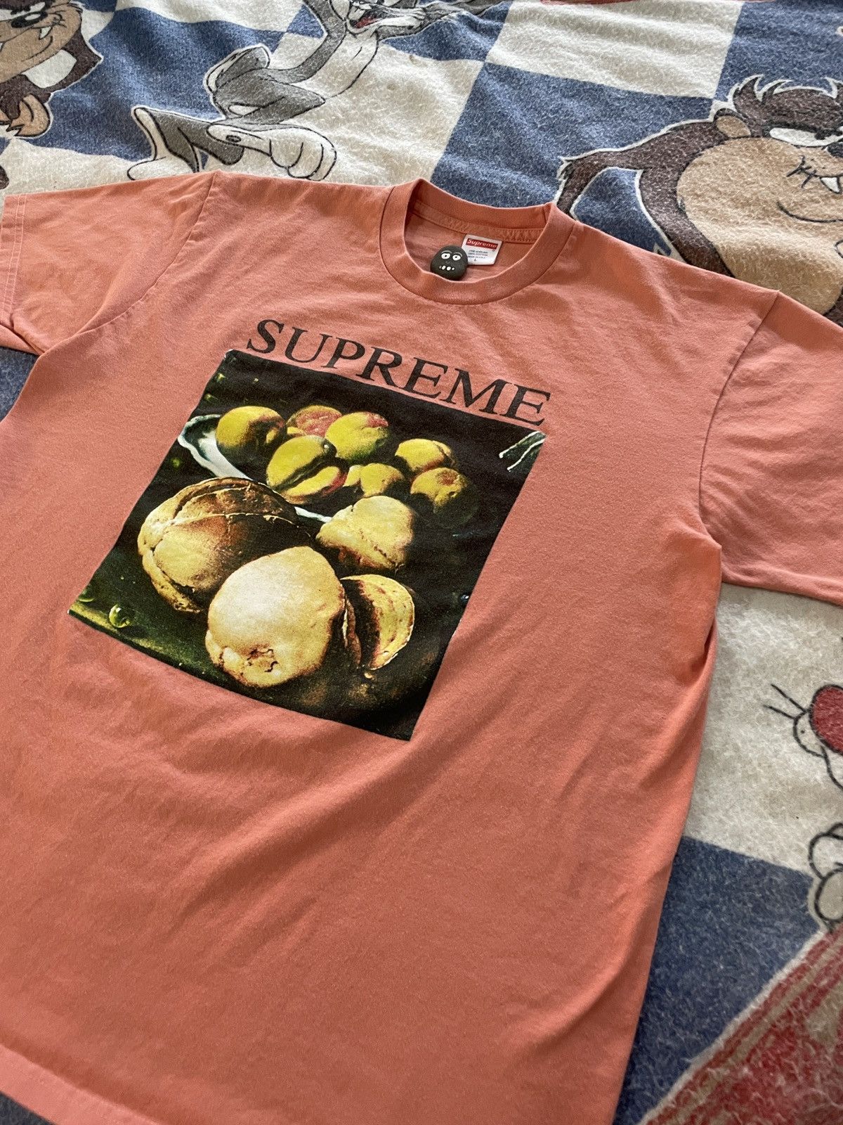 Supreme Supreme still life tee Size US L / EU 52-54 / 3 - 2 Thumbnail