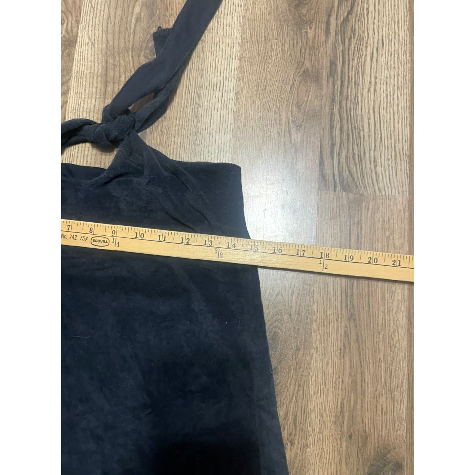 Fabletics Fabletics Dress Women's Size Medium Black Halter Neck Sleeveless Mini Short Casual Dress Sleeveless Halter Black M Womens Size M / US 6-8 / IT 42-44 - 3 Thumbnail