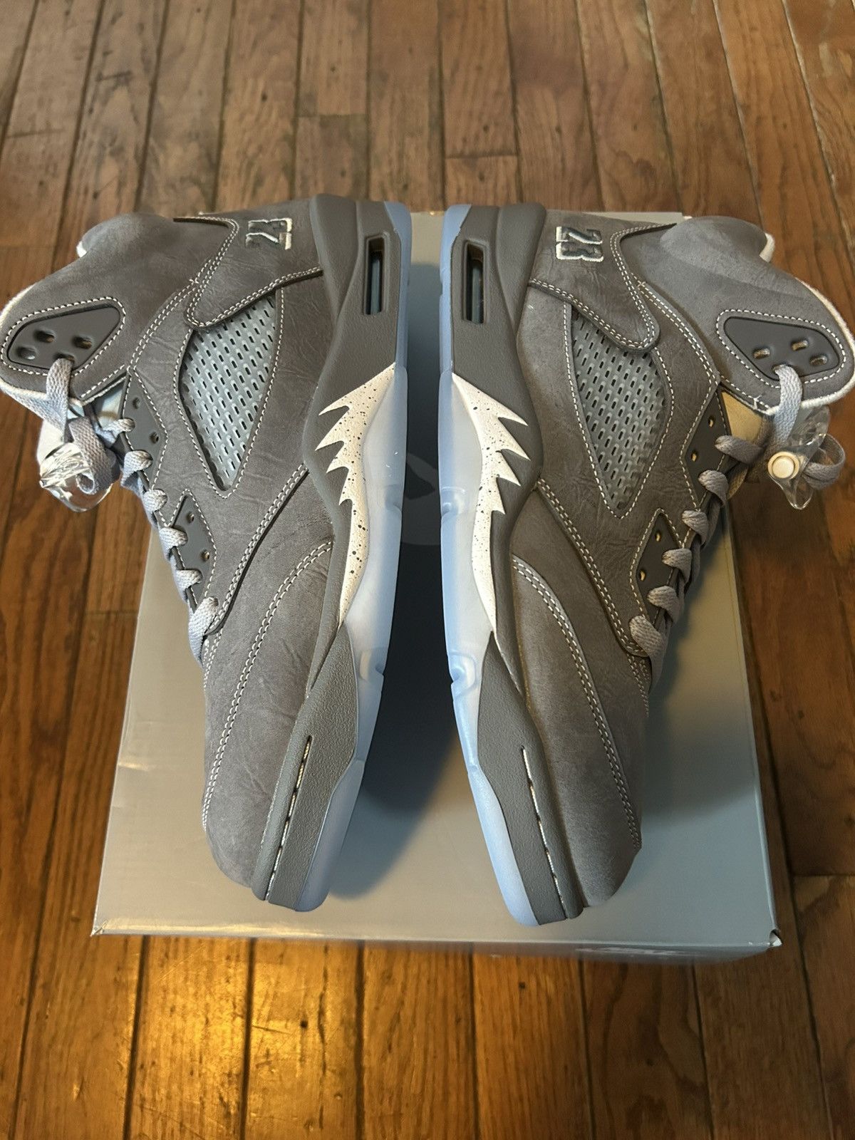 Nike Air Jordan 5 Retro Wolf Grey - Size 11.5 Size US 11.5 / EU 44-45 - 9 Thumbnail