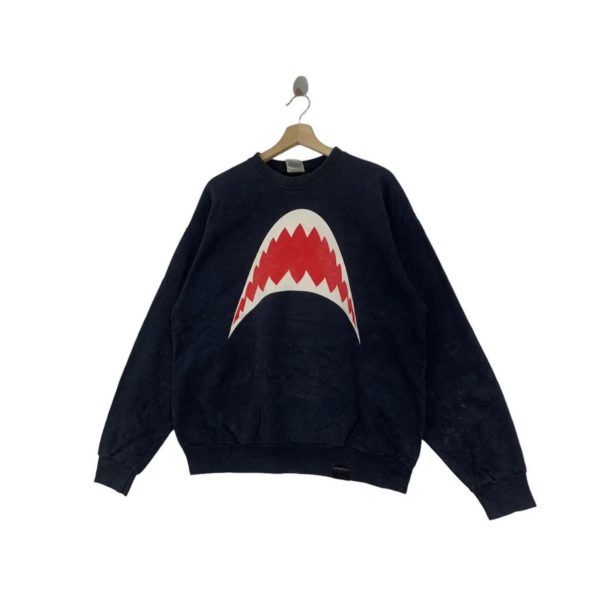 Vintage Vintage PHANTOM SHARK TEETH Dark Knight Crew Sweatshirt Size L / US 10 / IT 46 - 4 Thumbnail