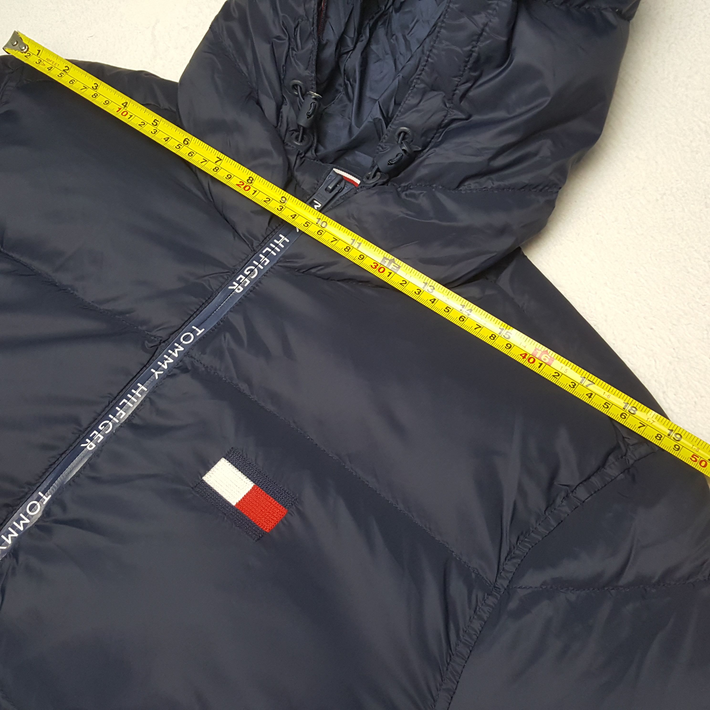 Tommy Hilfiger Tommy Hilfiger Puffer Jacket Winter Style RR24 Size US XL / EU 56 / 4 - 4 Thumbnail
