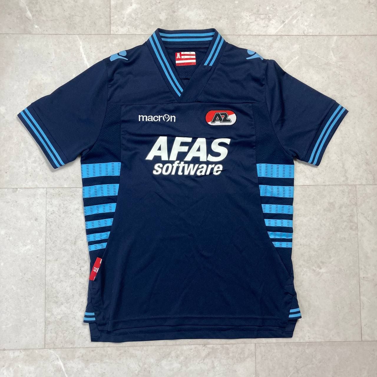 Macron AZ Alkmaar Netherlands 2013 Away Kit Soccer Football Size US XS / EU 42 / 0 - 1 Thumbnail