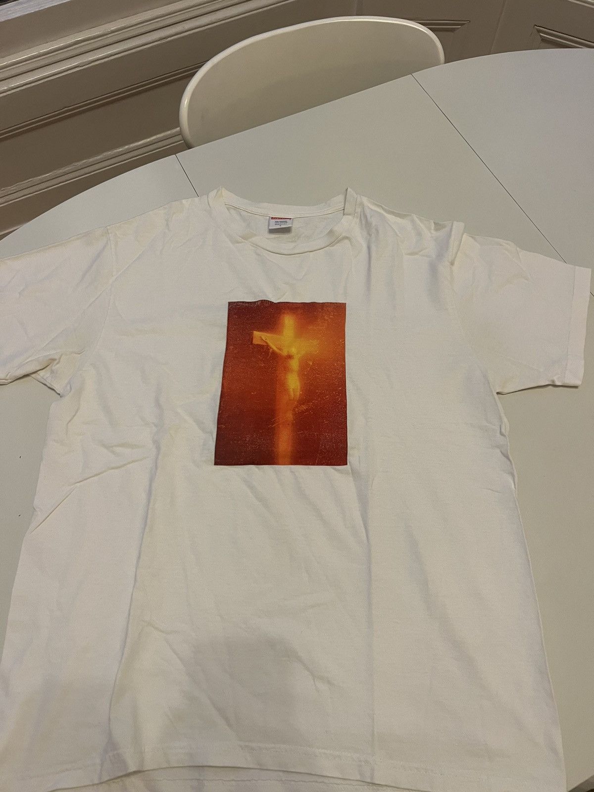 FW17 SUPREME PISS CHRIST TEE WHITE S-XL 白 送料無料 White Supreme Piss Christ Tee - StockX News
