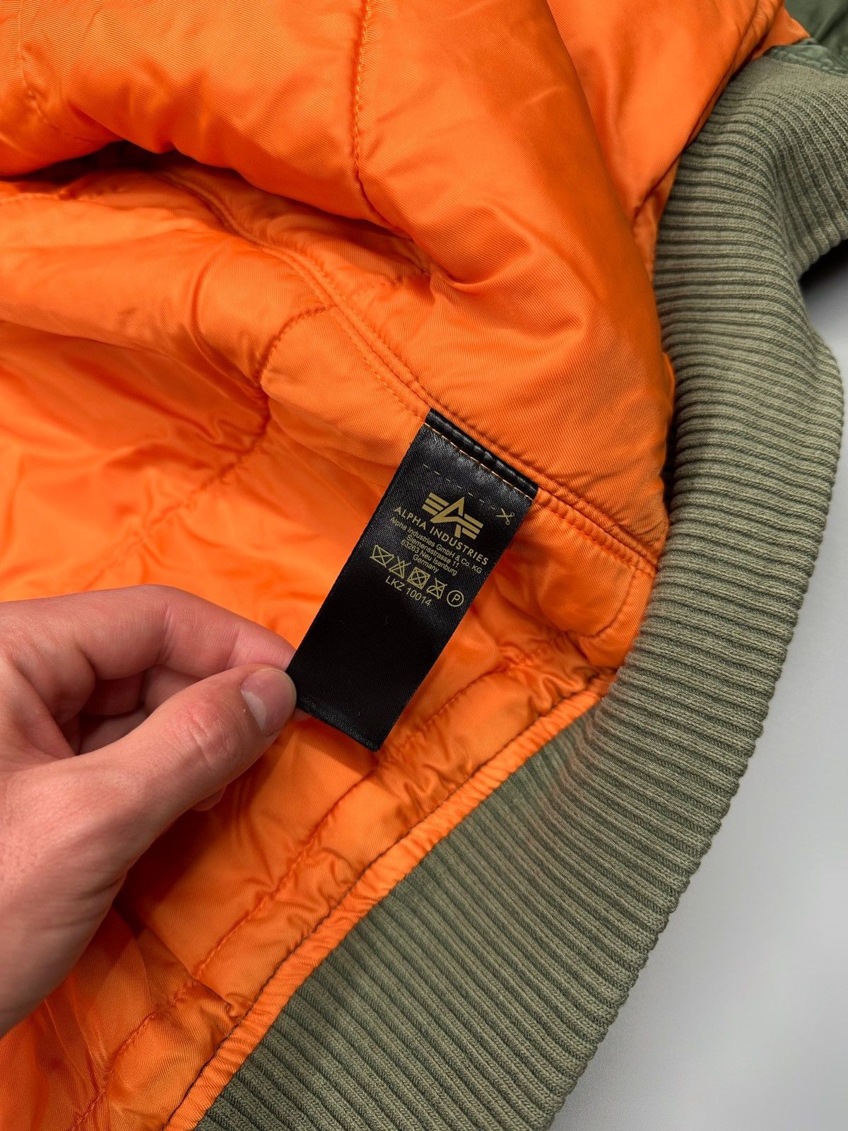 Alpha Industries Vintage Y2k Alpha Industries Bomber Jacket MA-2 Size US M / EU 48-50 / 2 - 7 Thumbnail
