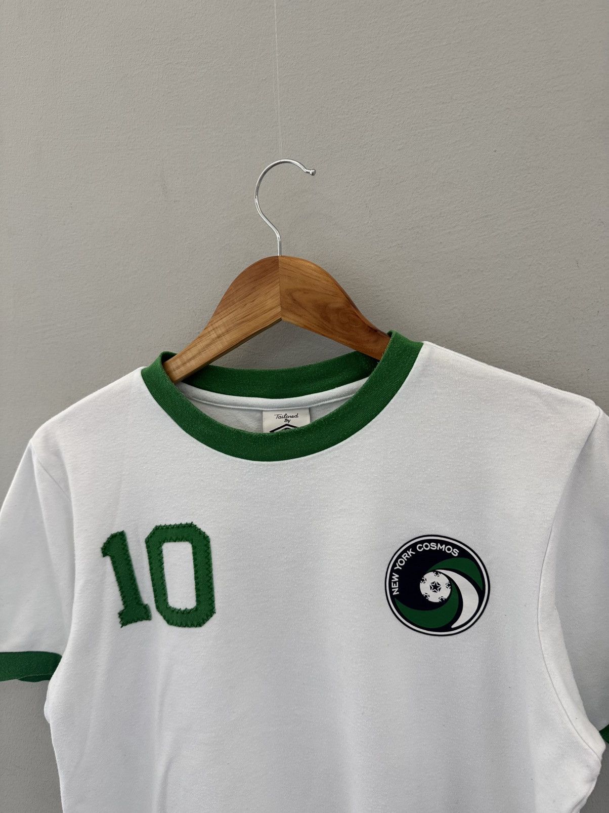 Umbro Umbro New York Cosmos Pele T Shirt Mens M White Short Sleev Size US S / EU 44-46 / 1 - 12 Thumbnail