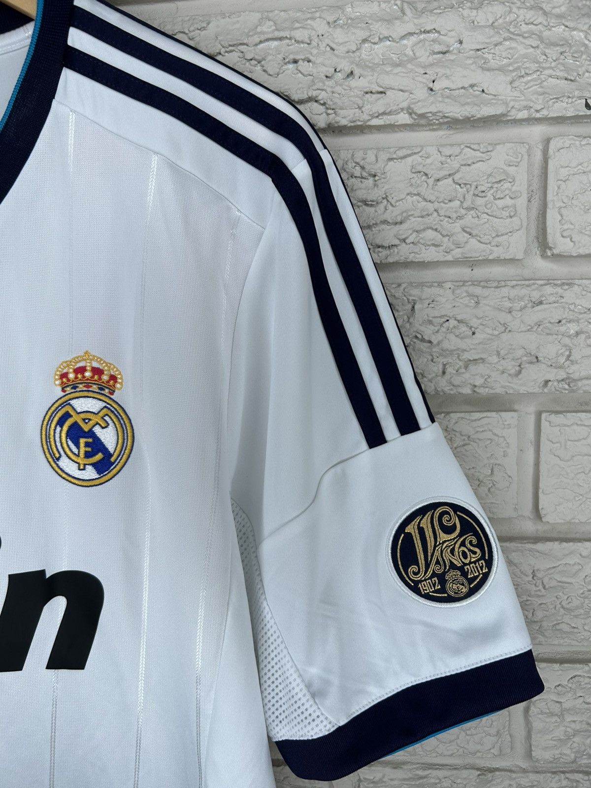 Adidas Adidas Real Madrid 2012 Home Jersey Size US L / EU 52-54 / 3 - 4 Thumbnail