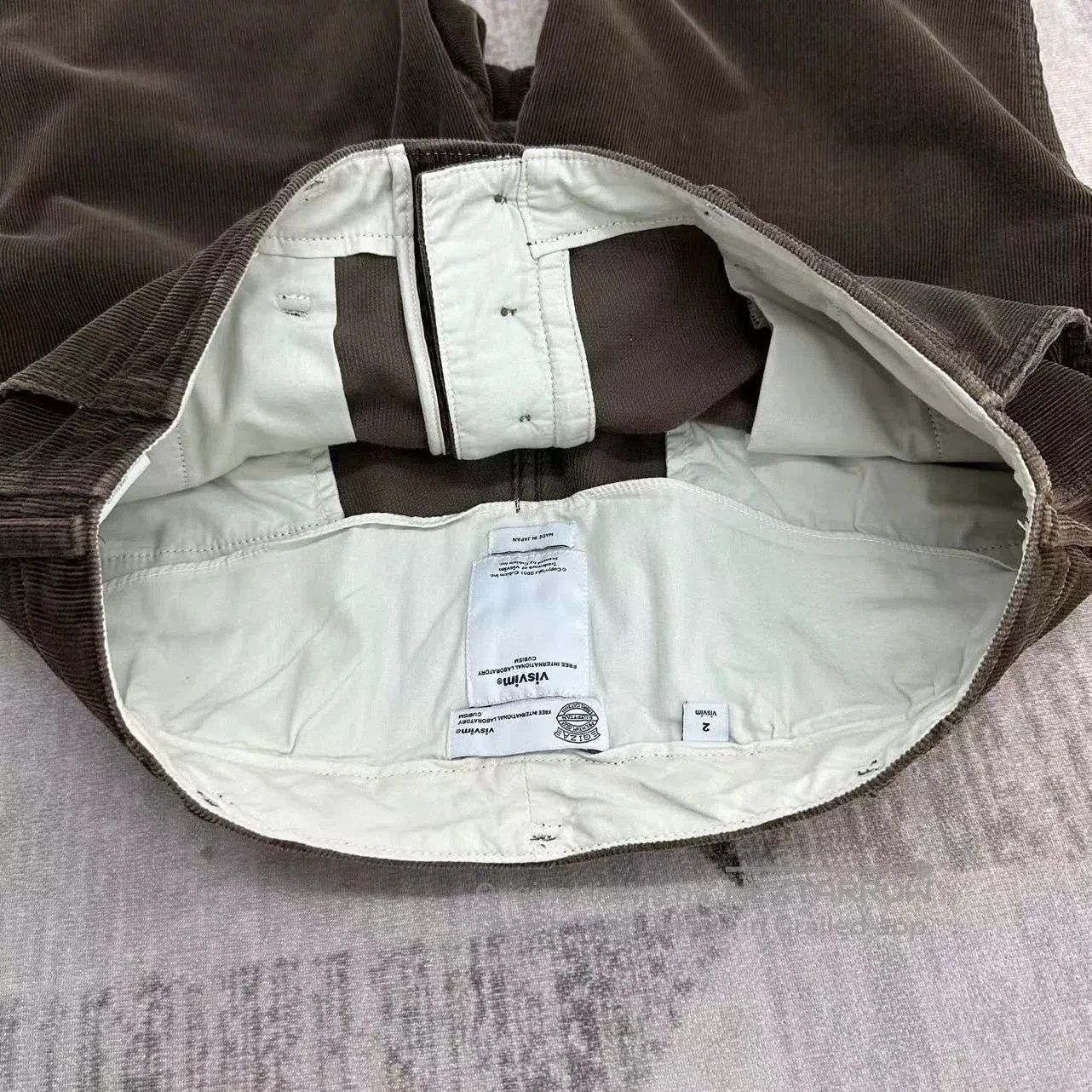 Visvim visvim egyptian cotton corduroy shorts. Size US 32 / EU 48 - 5 Thumbnail