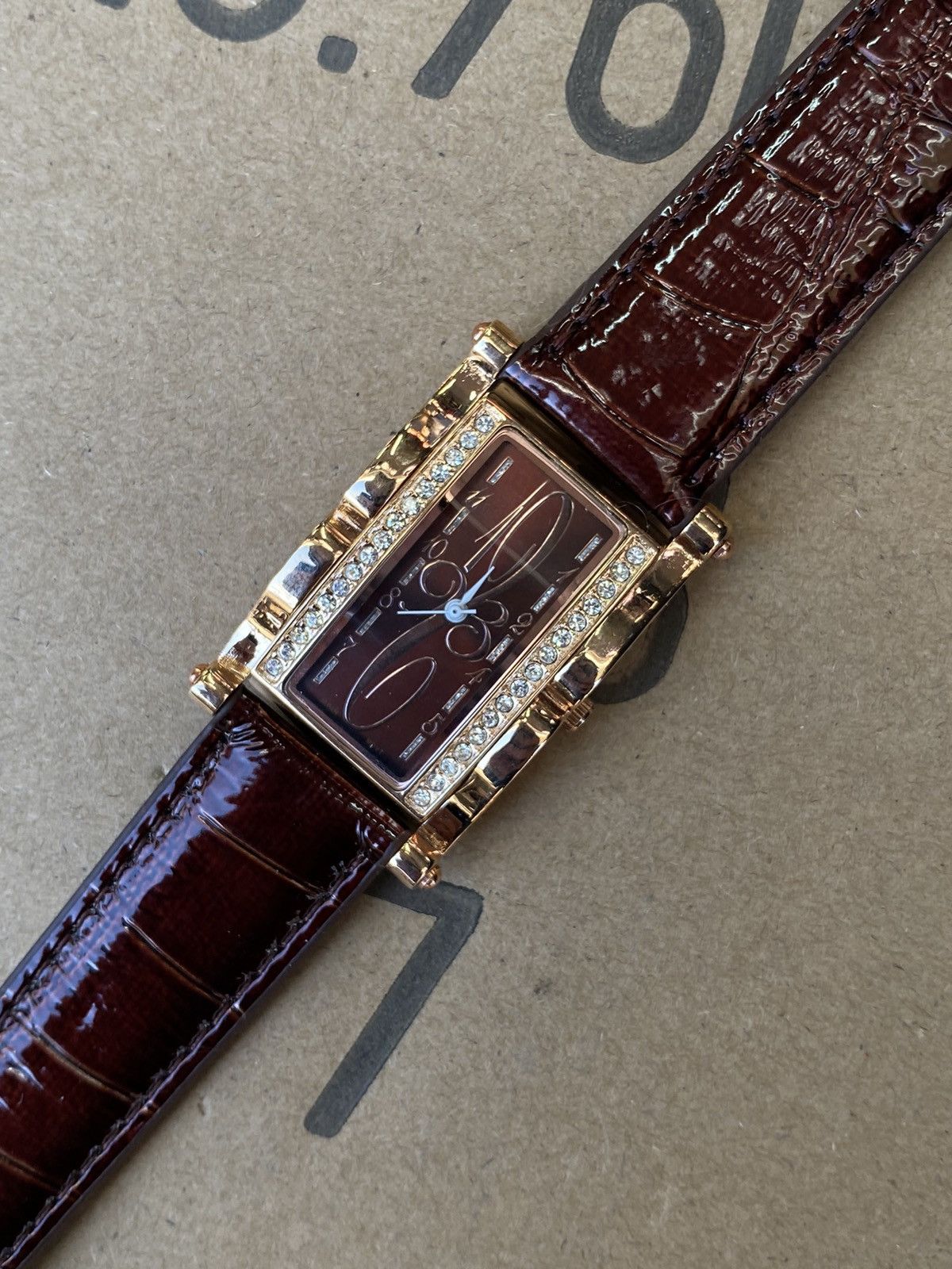 Vintage Brown Strap Watch w/ Gold Crystals - Japanese Mechanism Size ONE SIZE - 2 Thumbnail