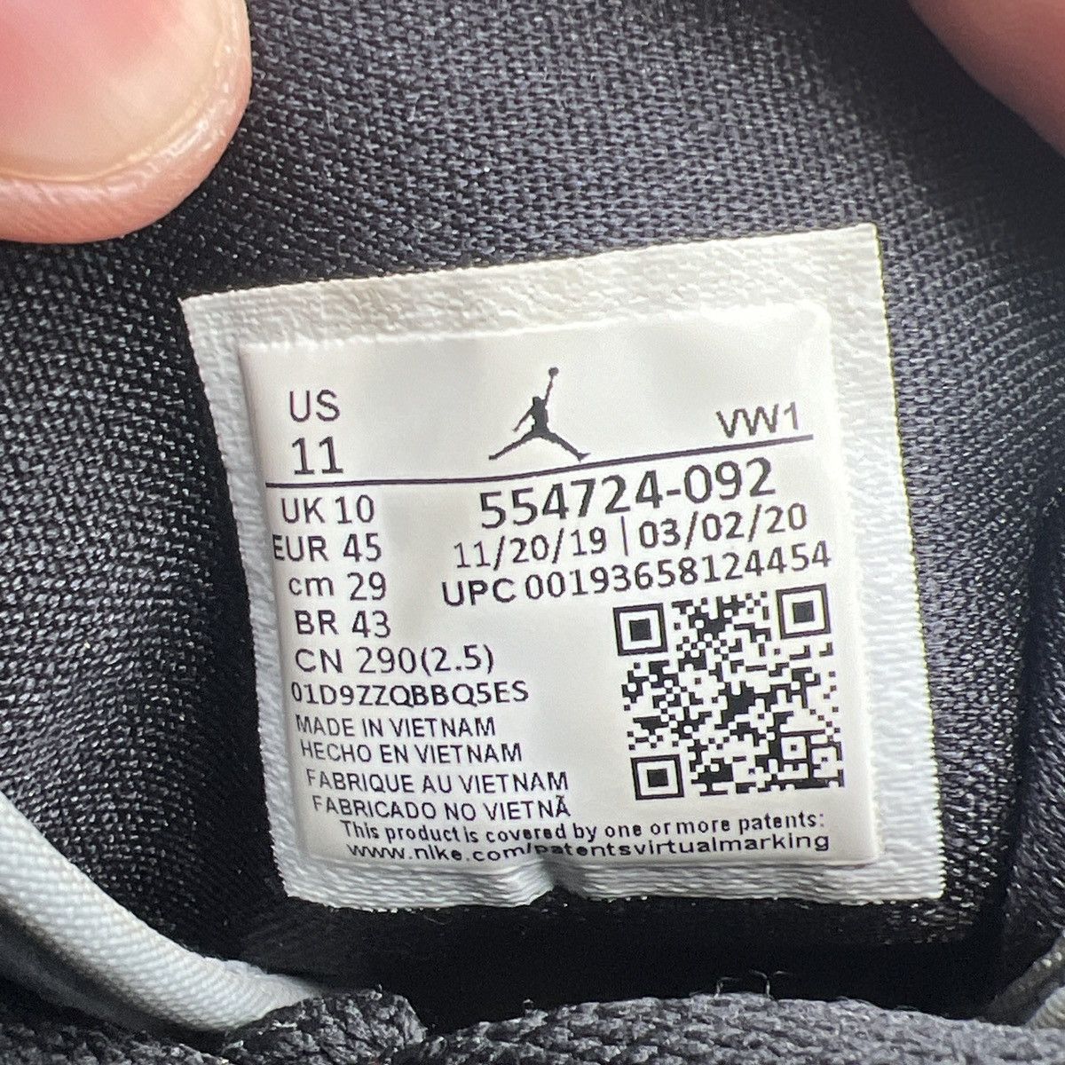 Nike Air Jordan 1 mid smoke grey Size US 11 / EU 44 - 8 Thumbnail