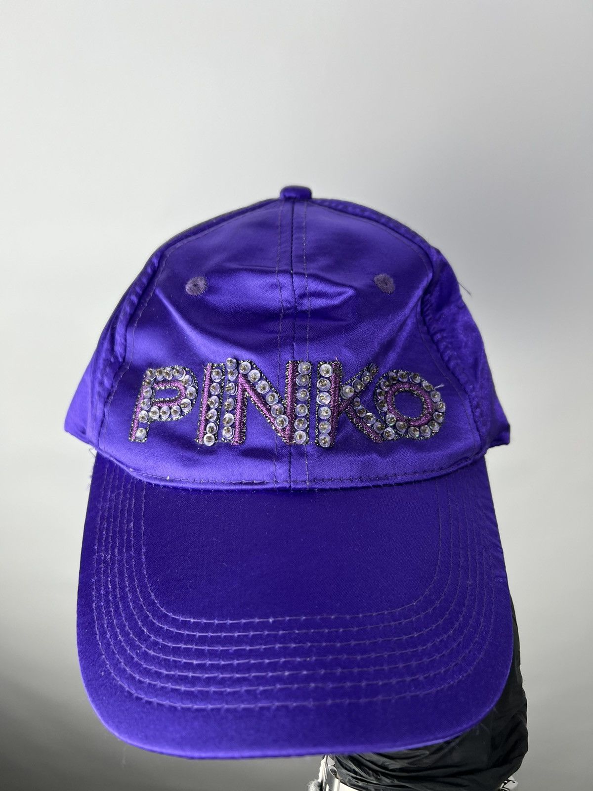 Designer Vintage 90s designer streetwear Pinko purple cap Size ONE SIZE - 2 Thumbnail