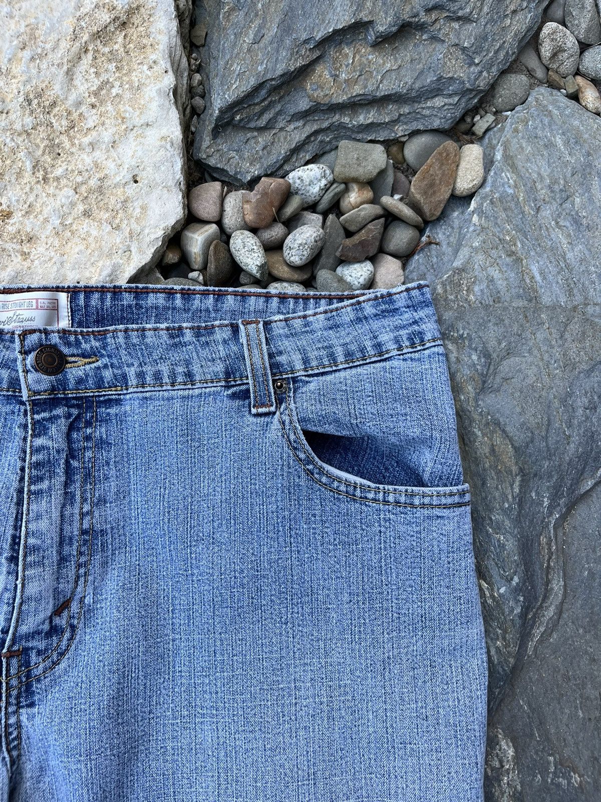 Levi's × Vintage Vintage Levis levi strauss signature y2k jeans bootcut pants Size US 34 / EU 50 - 9 Thumbnail