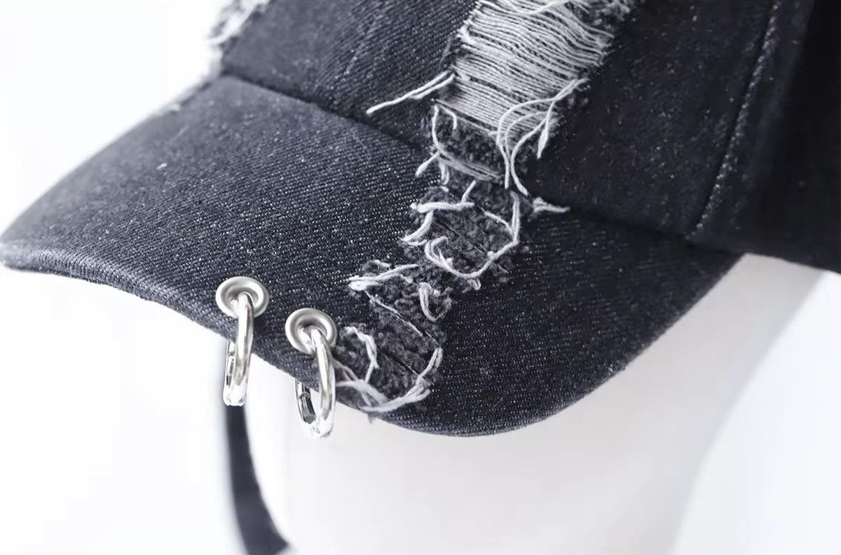 Japanese Brand Rabbit Ears Denim Ripped Metal Ring Cap Size ONE SIZE - 7 Thumbnail