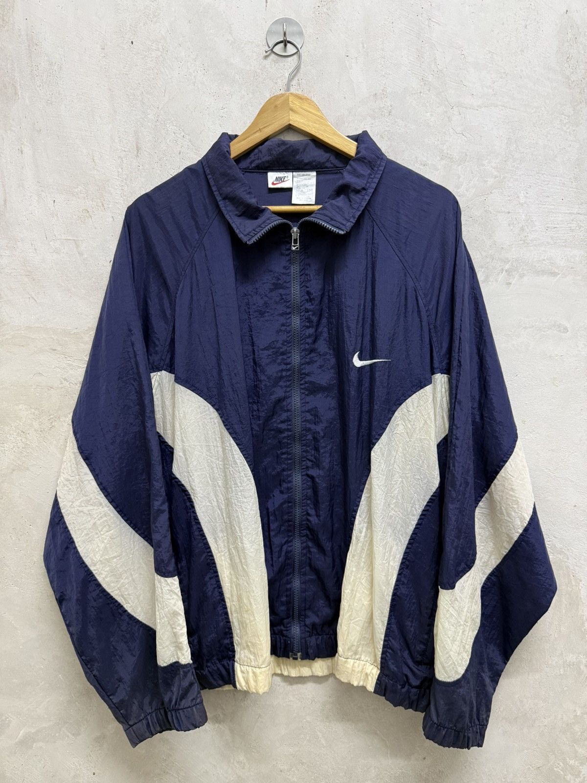 Nike Vintage 90’s Nike Distressed Windbreaker Jacket Size US XXL / EU 58 / 5 - 1 Thumbnail