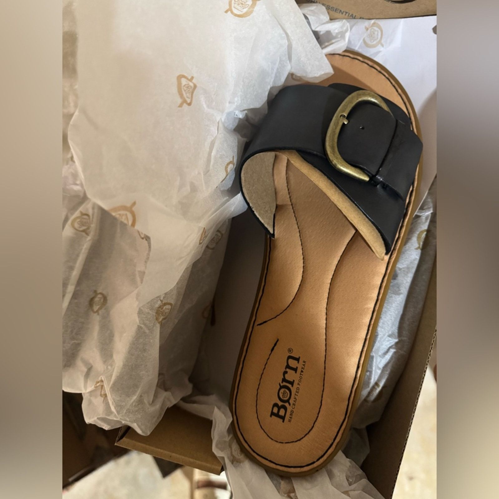 Born 🎉LAST PIECE🎉Born Miarra Big Buckle Slide Sandals - Leather Size US 10 / IT 40 - 6 Thumbnail