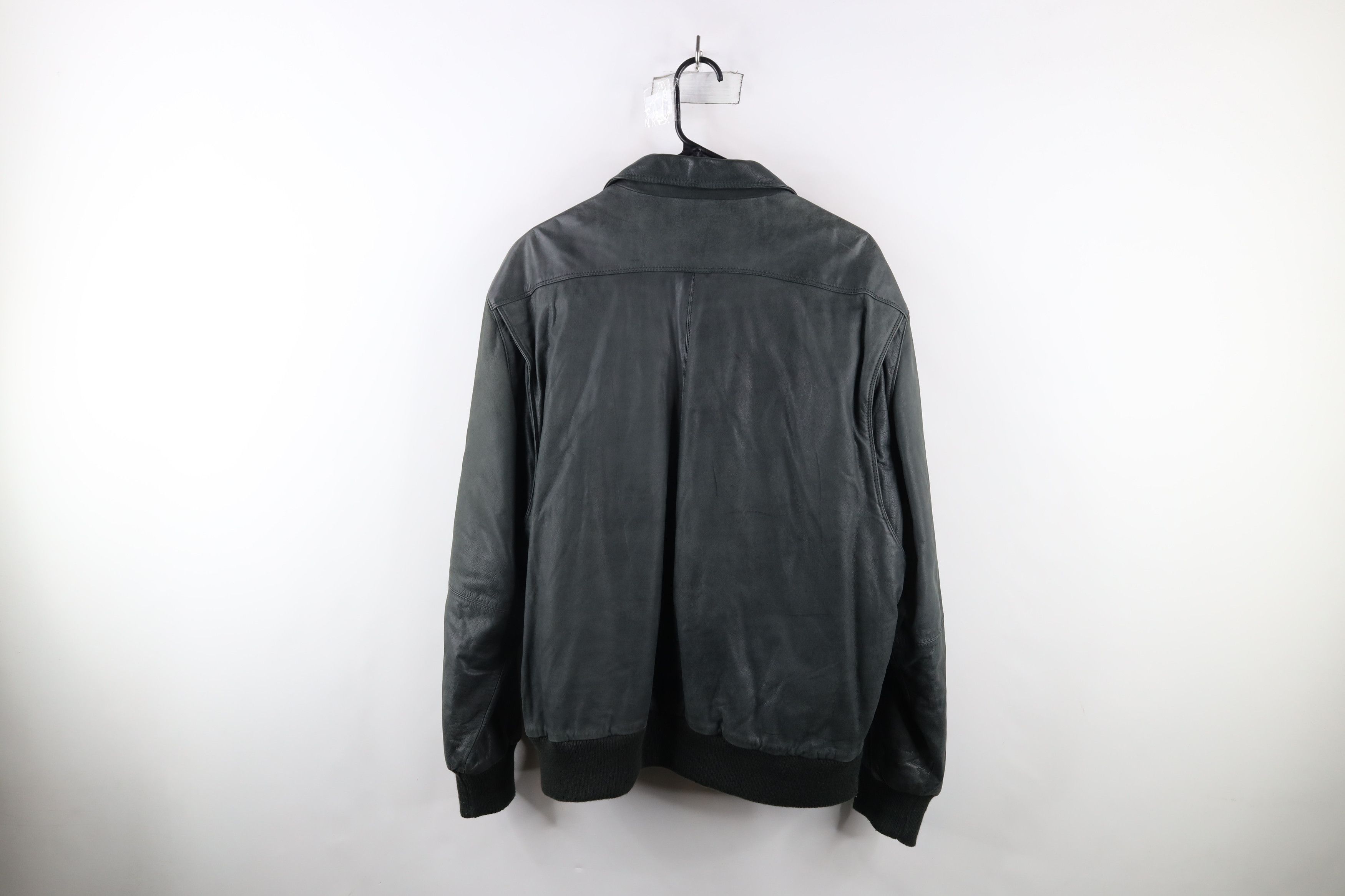 Vintage Vintage 90s Streetwear Quilted Leather Flight Bomber Jacket Size US L / EU 52-54 / 3 - 10 Thumbnail
