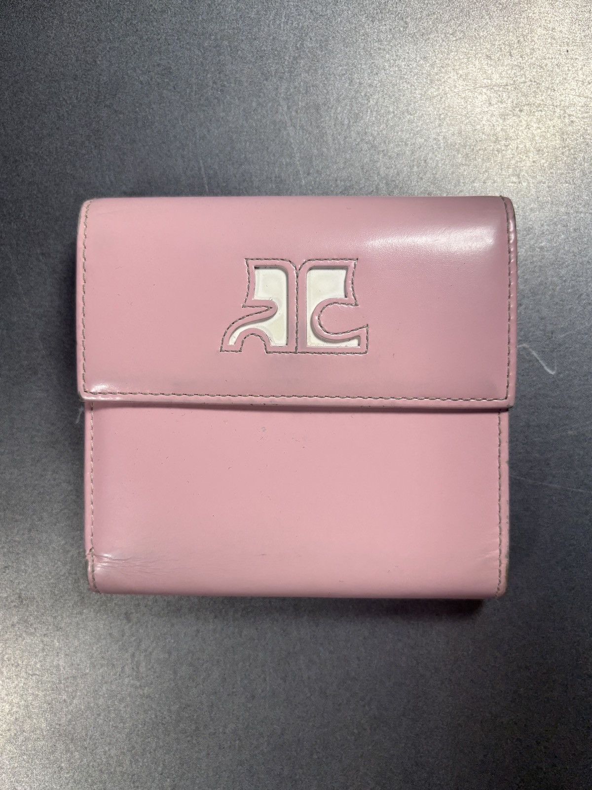 Courreges Vintage Courrèges Wallet Pink Patent Leather Tri Fold Purse Size ONE SIZE - 2 Thumbnail