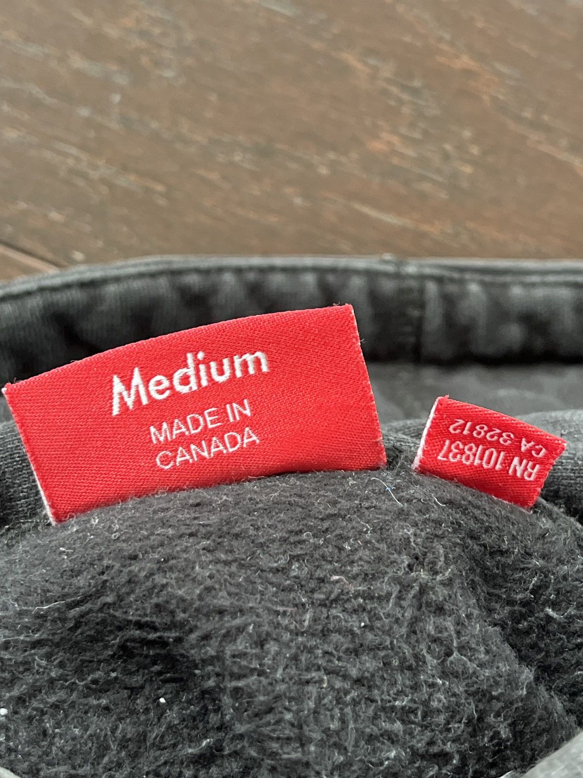 Supreme Supreme logo hoodie rare 2018 Size US M / EU 48-50 / 2 - 10 Thumbnail