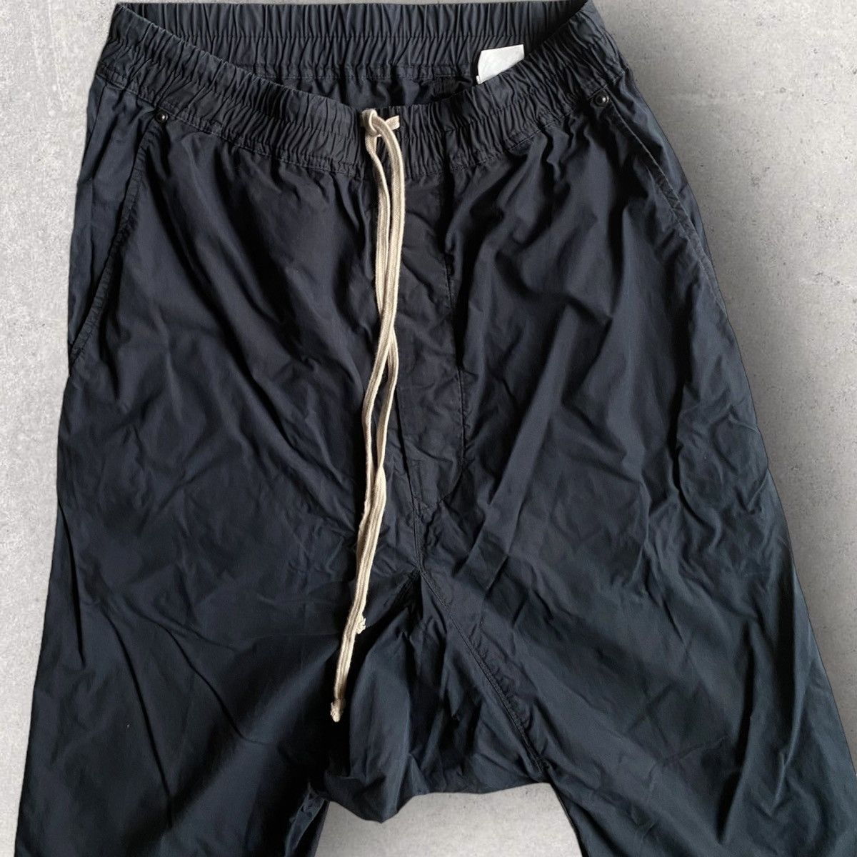 Rick Owens SS10 Release Drop Crotch Shorts Size US 32 / EU 48 - 2 Thumbnail