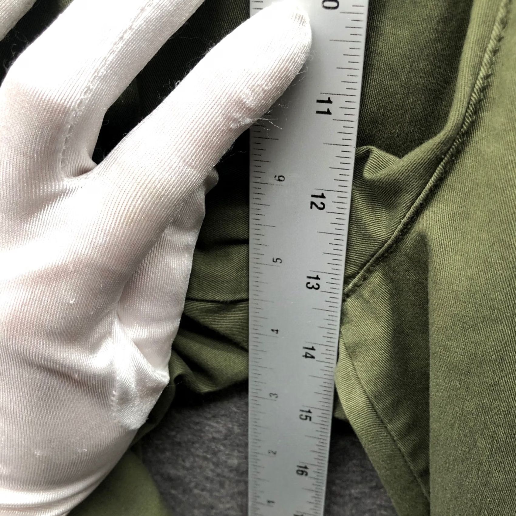 Gap Gap High Rise Pleated Khaki Trouser Pants Womens 12 Tall Army Green Relaxed Size 34" / US 12 / IT 48 - 6 Thumbnail