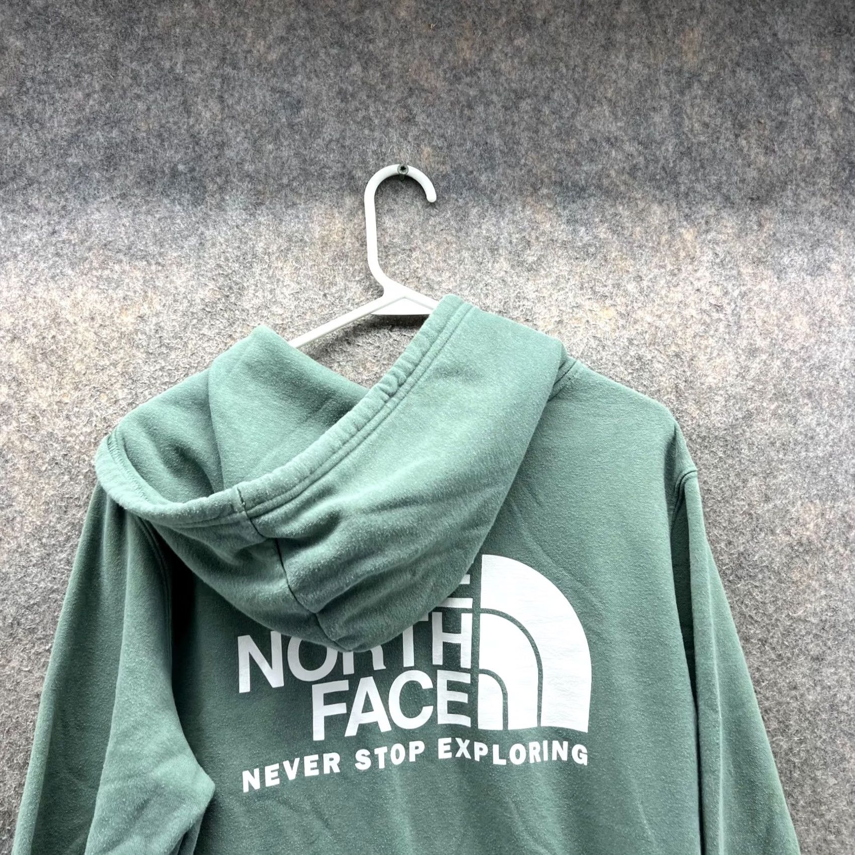 The North Face VINTAGE The North Face Sweater Men Small Teal Blue Hoodie Pullover Throwback Jacket Size US S / EU 44-46 / 1 - 5 Thumbnail