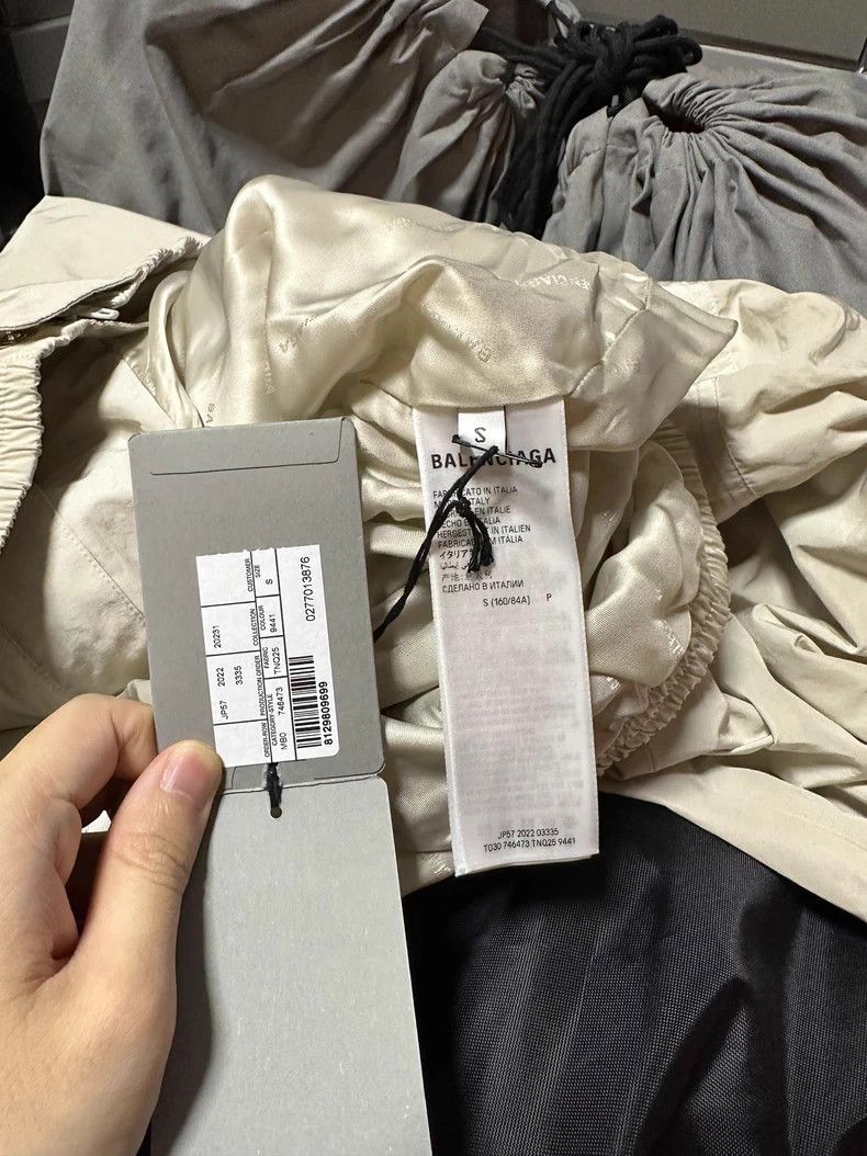 Balenciaga Balenciaga Windproof Sports Jacket Size US S / EU 44-46 / 1 - 4 Thumbnail