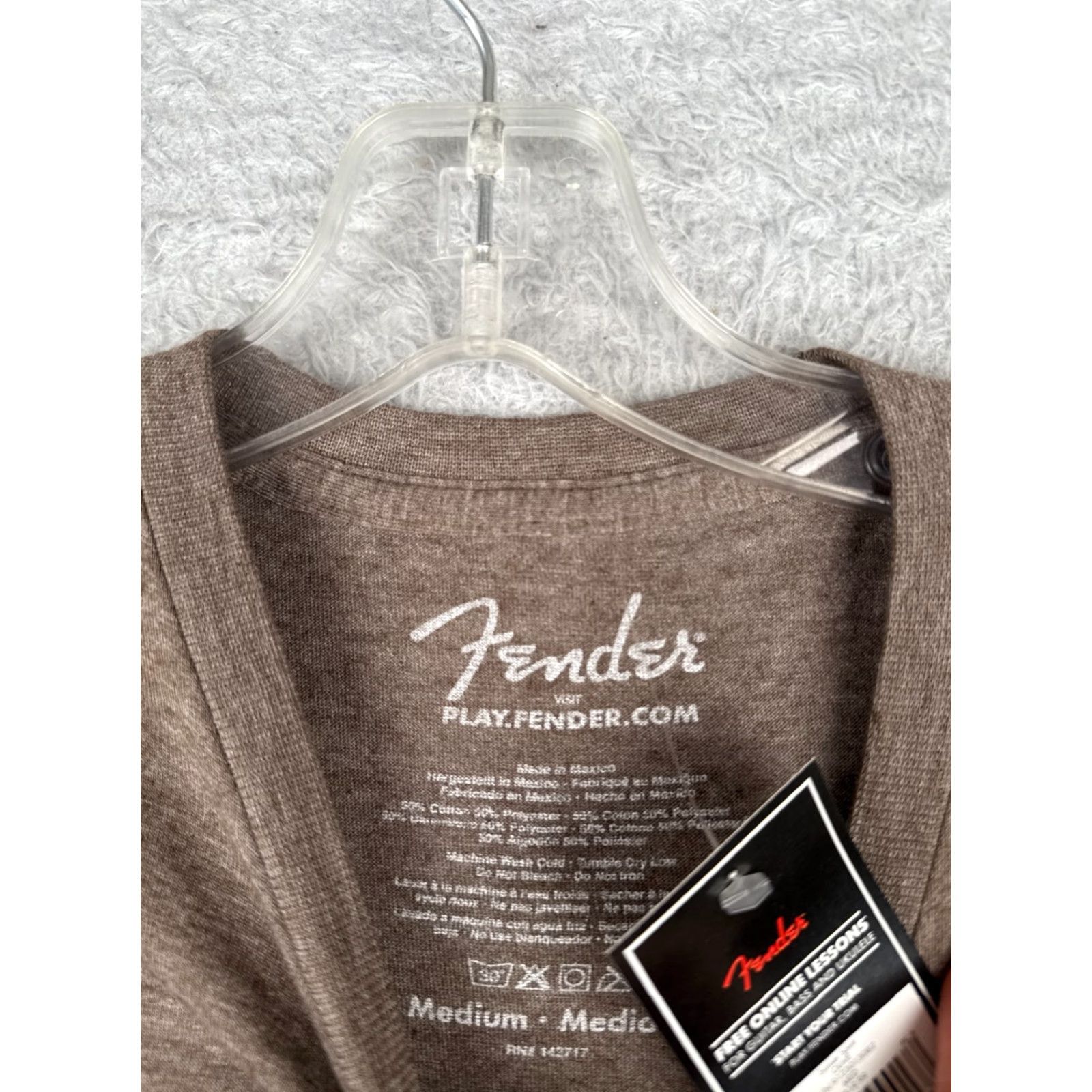 Fender Fender Shirt Men Medium Olive Green Sunset Surfer Spirit Of Rock And Roll T-Shirt Body Music Outdoor All Seasons Breathable Tags Size US M / EU 48-50 / 2 - 7 Thumbnail