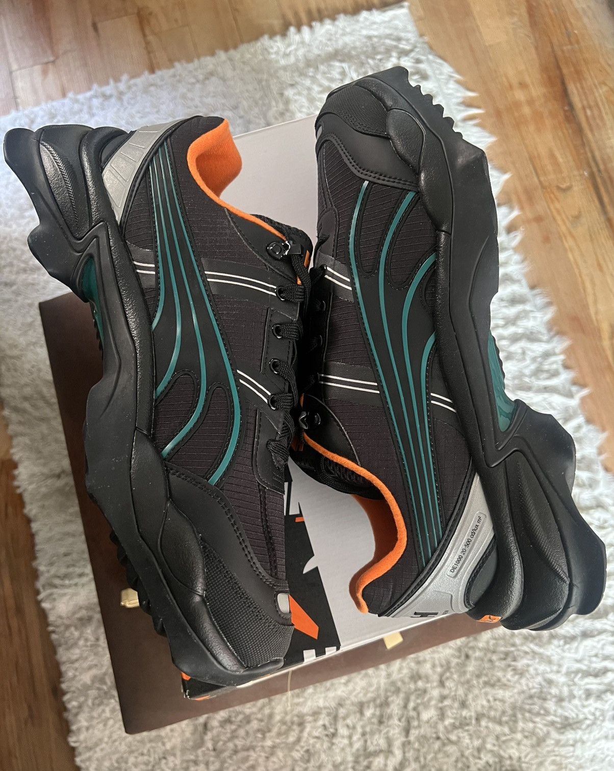 Helly Hansen Helly Hansen X Puma (NiteFox) Size US 11 / EU 44 - 21 Thumbnail