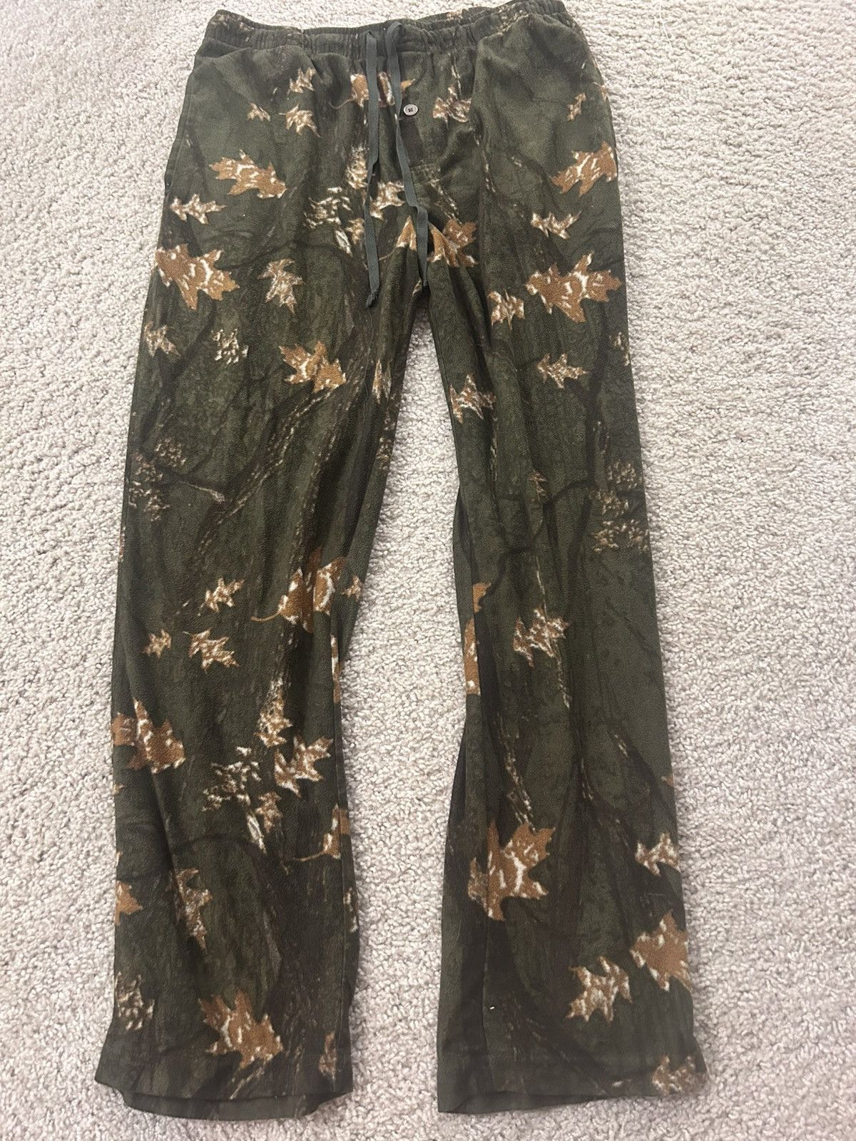 Faded Glory Faded Glory y2k fleece camo pants medium Size US 32 / EU 48 - 1 Thumbnail