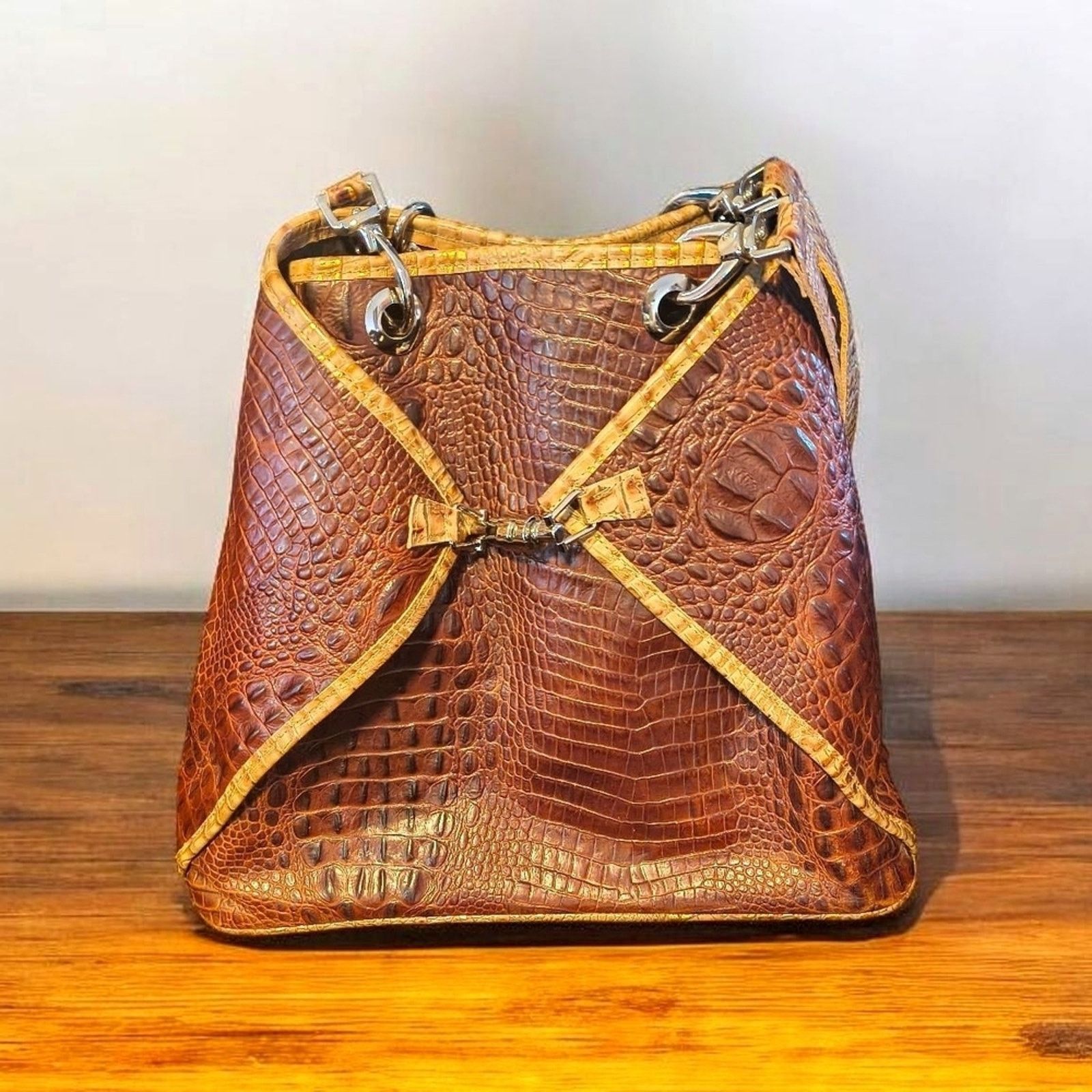 9FIVE BSwanky Authentic Alligator Convertible Shoulder Backpack Size ONE SIZE - 4 Thumbnail