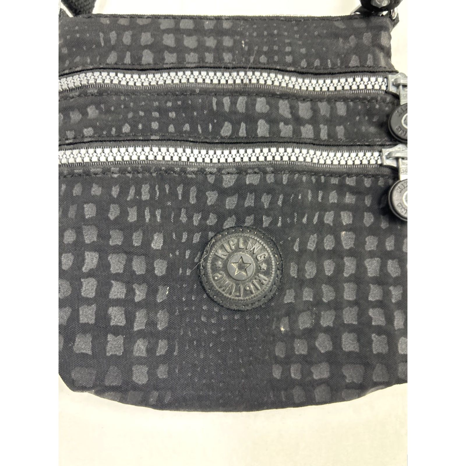 Vintage Kipling Keiko Crossbody Handbag Purse Mini Black Gray Spotted Nylon Classic Womens Adjustable Strap 8.25 9 0.75 7.5x7x1.5 Size ONE SIZE - 5 Thumbnail