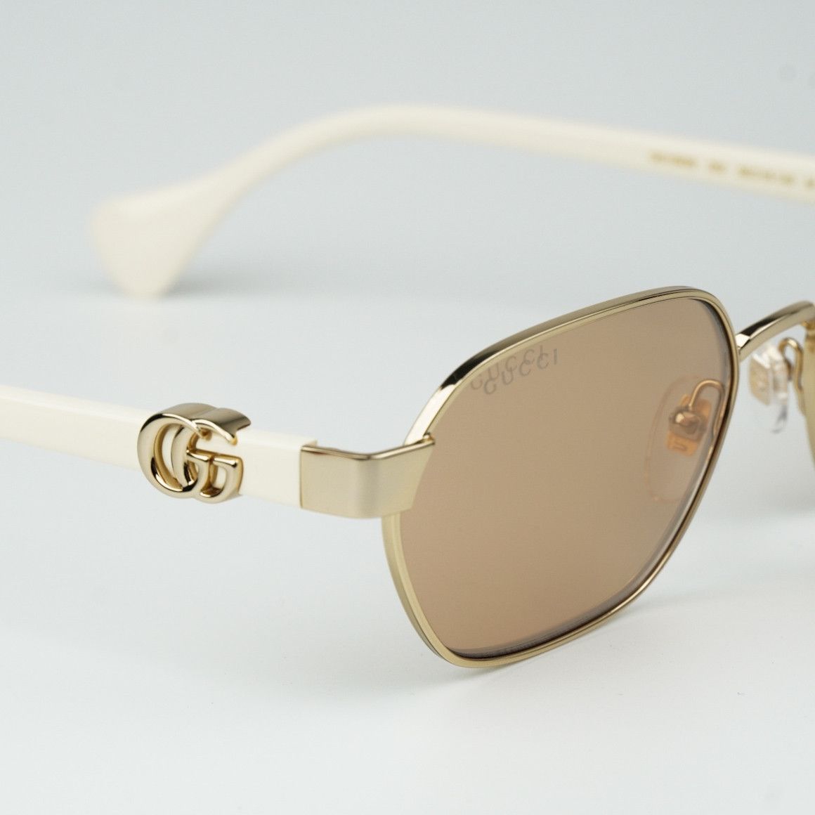 Gucci NEW Gucci GG1593S 002 Geometric Unisex Sunglasses GG 1593S Size ONE SIZE - 7 Thumbnail
