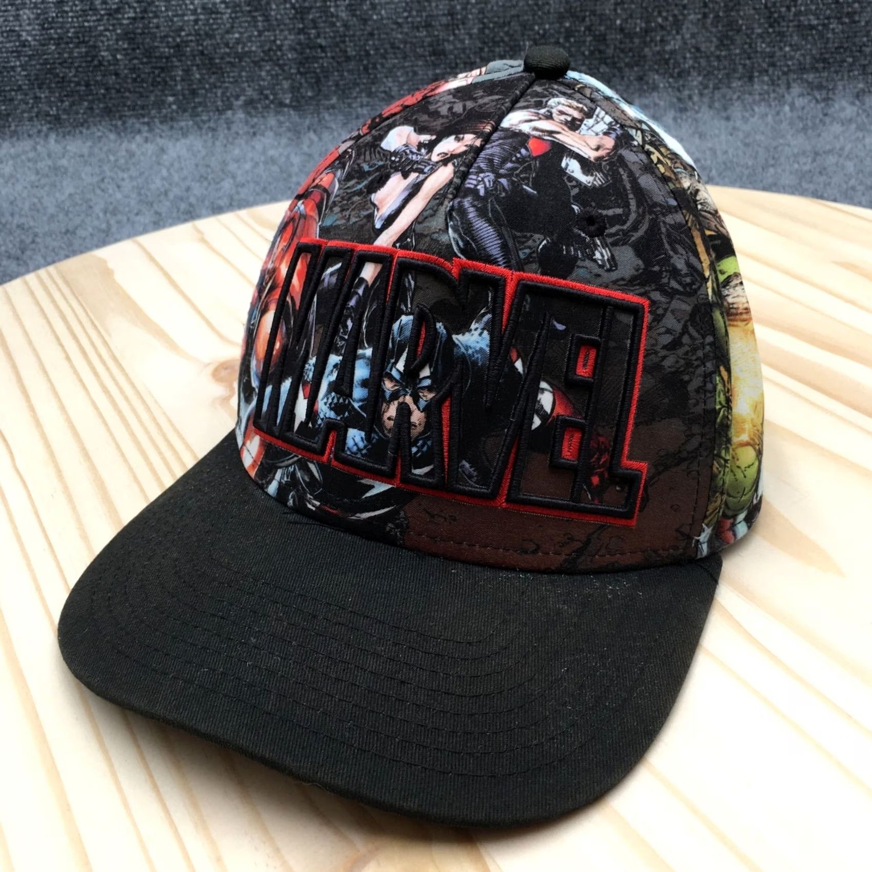 Vintage Marvel Universe Hat Mens Black OS Adjustable Flat Brim Embroidered Logo Snapback Hat Size ONE SIZE - 2 Thumbnail