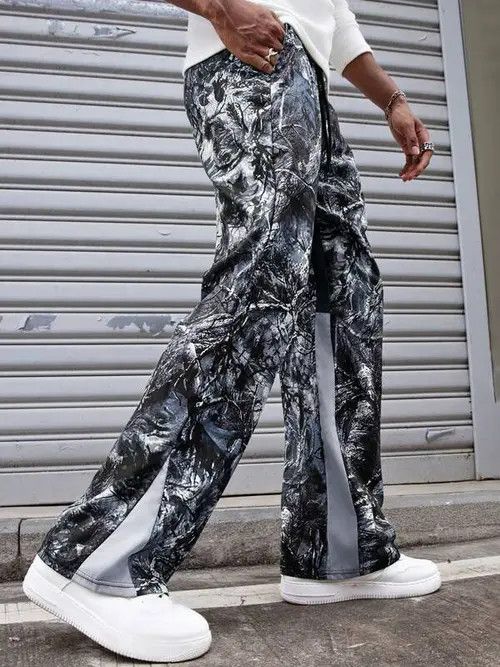 Japanese Brand Wide Camo Y2K Pants Size US 32 / EU 48 - 1 Thumbnail