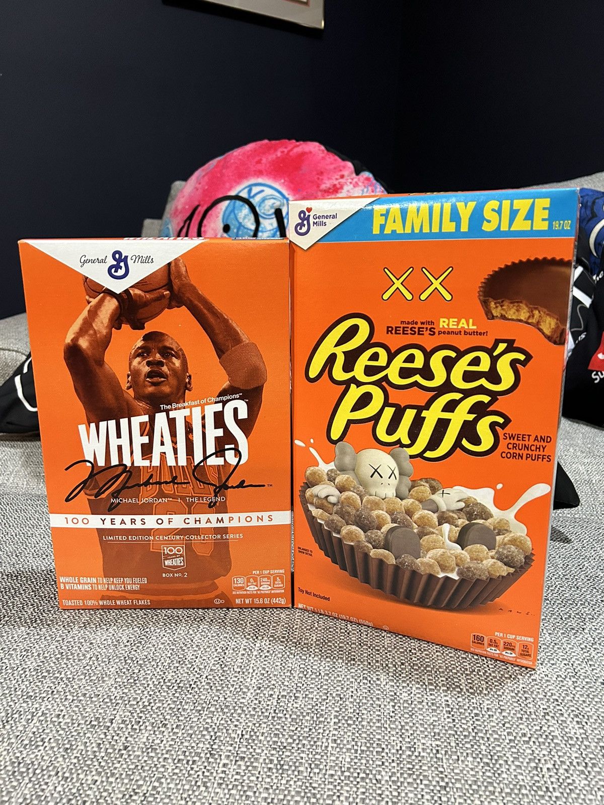 Jordan Brand × Kaws Kaws Reese’s Puffs and Jordan Wheaties Size ONE SIZE - 1 Thumbnail