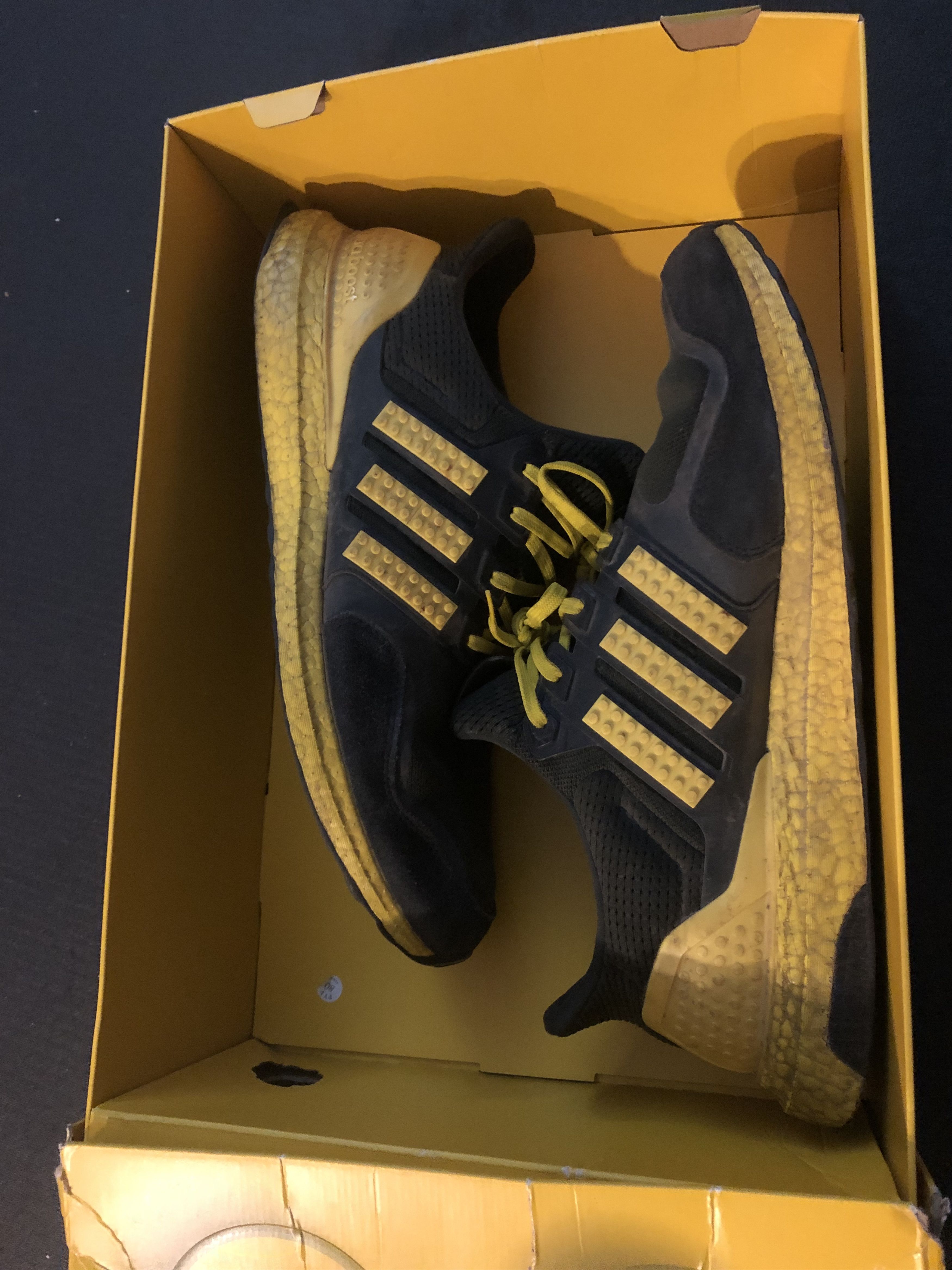 Adidas × LEGO Adidas Size US 12.5 / EU 45-46 - 4 Thumbnail