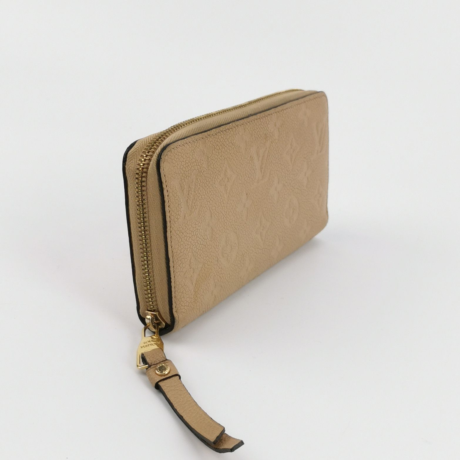 Louis Vuitton Louis Vuitton (LV) Zippy leather embossed zip around wallet Size ONE SIZE - 1 Thumbnail