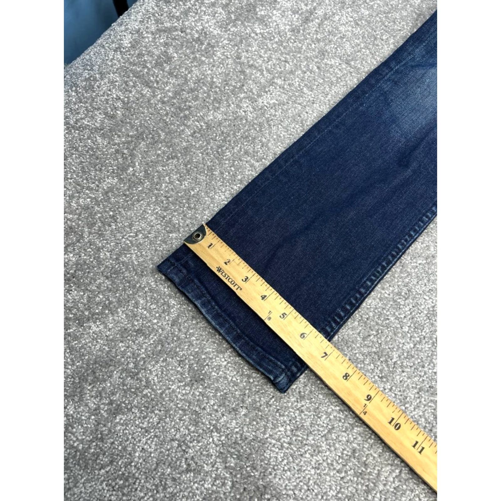 Levi's Levis 511 Jeans Mens Slim Skinny Low Rise Button Zipper 32 Blue Cotton Stretch Denim 29 Inseam Regular Size Type Jeans City Preppy Size US 32 / EU 48 - 6 Thumbnail