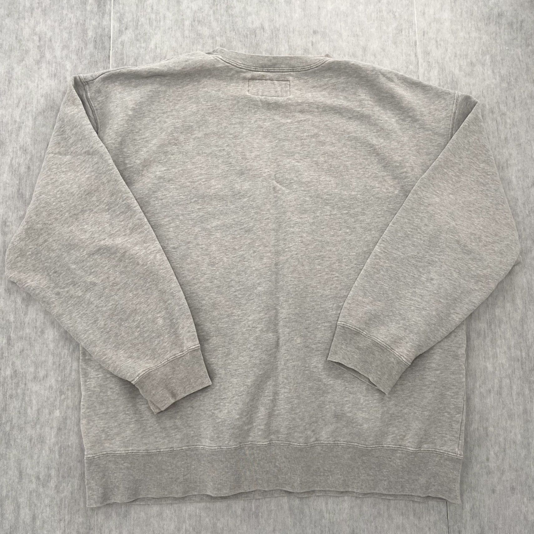 Abercrombie & Fitch VINTAGE Abercrombie & Fitch Sweater Mens Large Gray Crew Neck Pullover Logo All Seasons Knit Sweater - Mens L Grey - 90s/Logo/School style Size US L / EU 52-54 / 3 - 2 Thumbnail