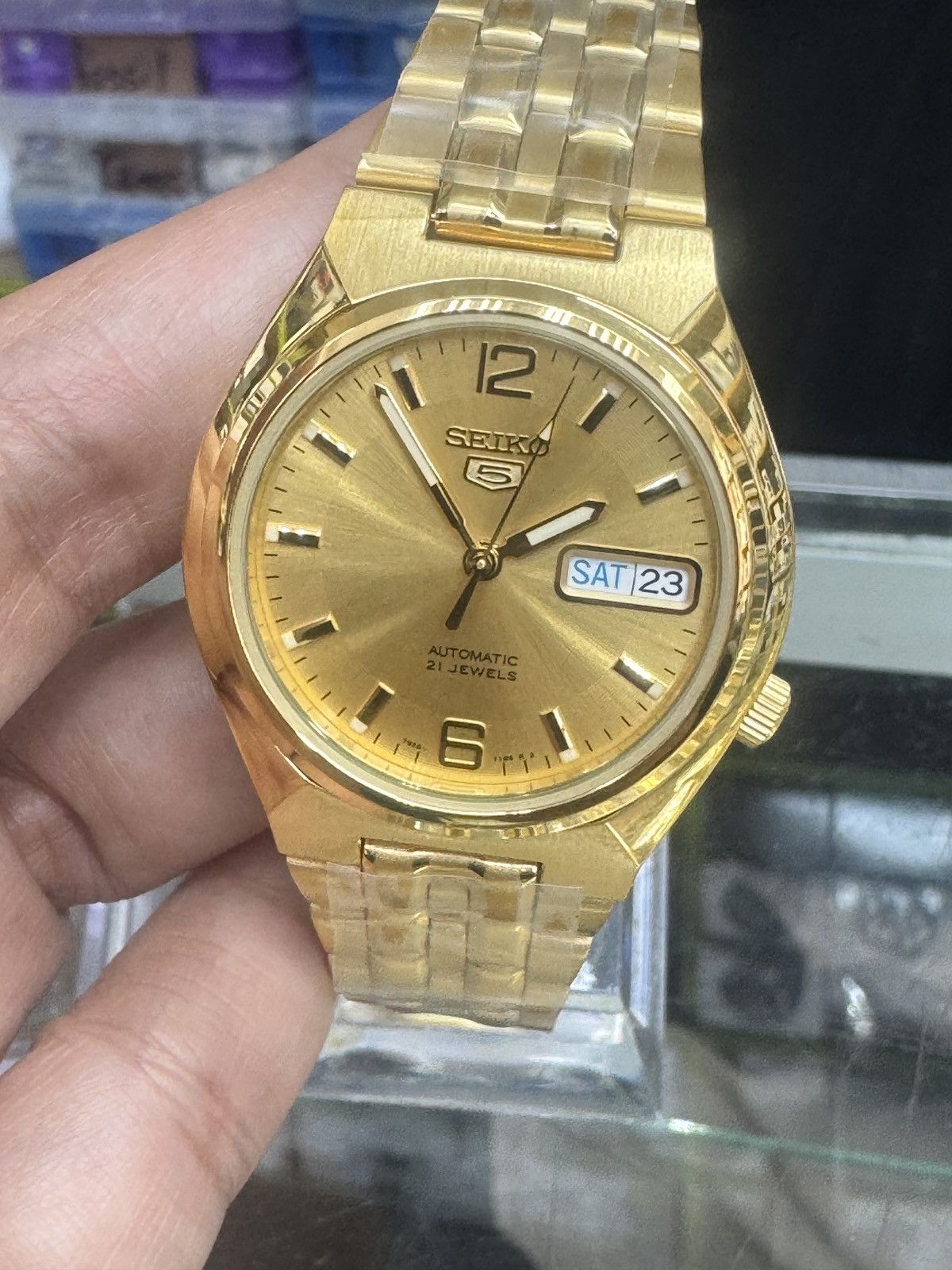 Seiko Seiko Men's Seiko 5 Automatic Gold Dial Size 38 - 3 Thumbnail