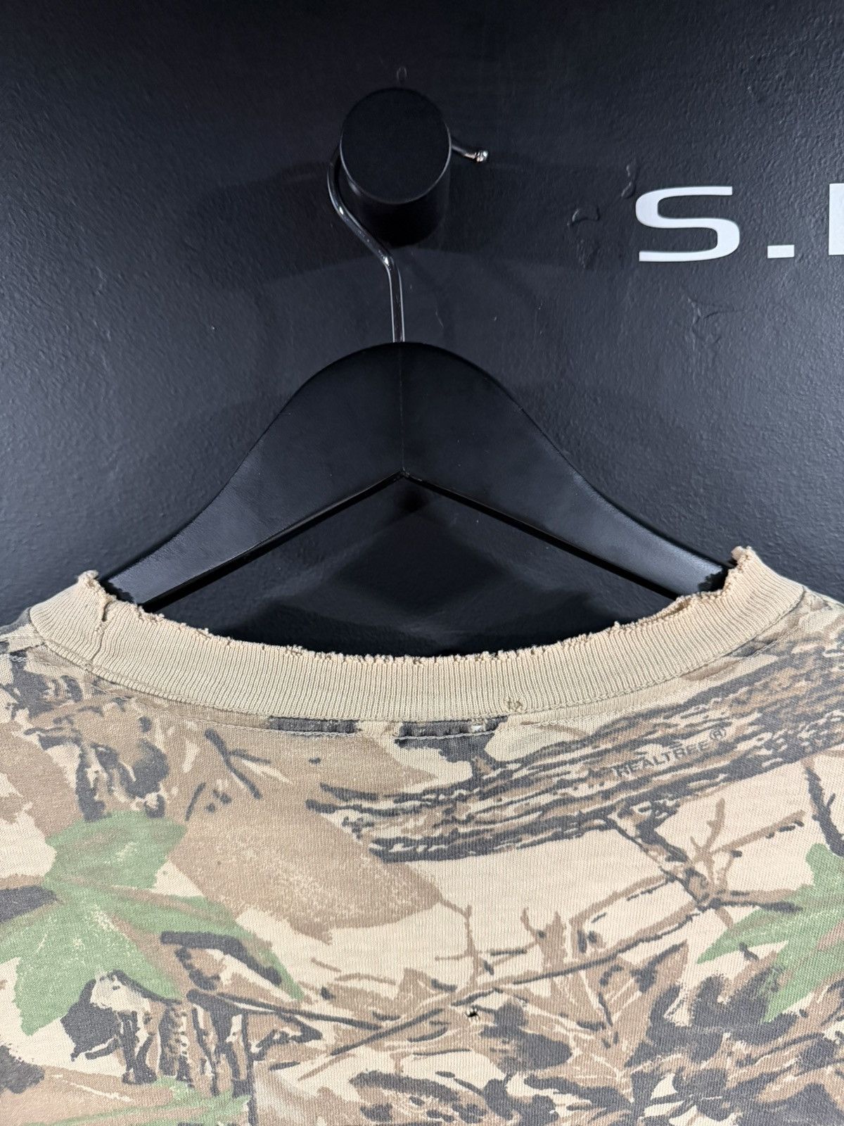 Vintage 1990s Vintage Camo Grunge Distressed Single Stitch Tee XL Size US XL / EU 56 / 4 - 10 Thumbnail