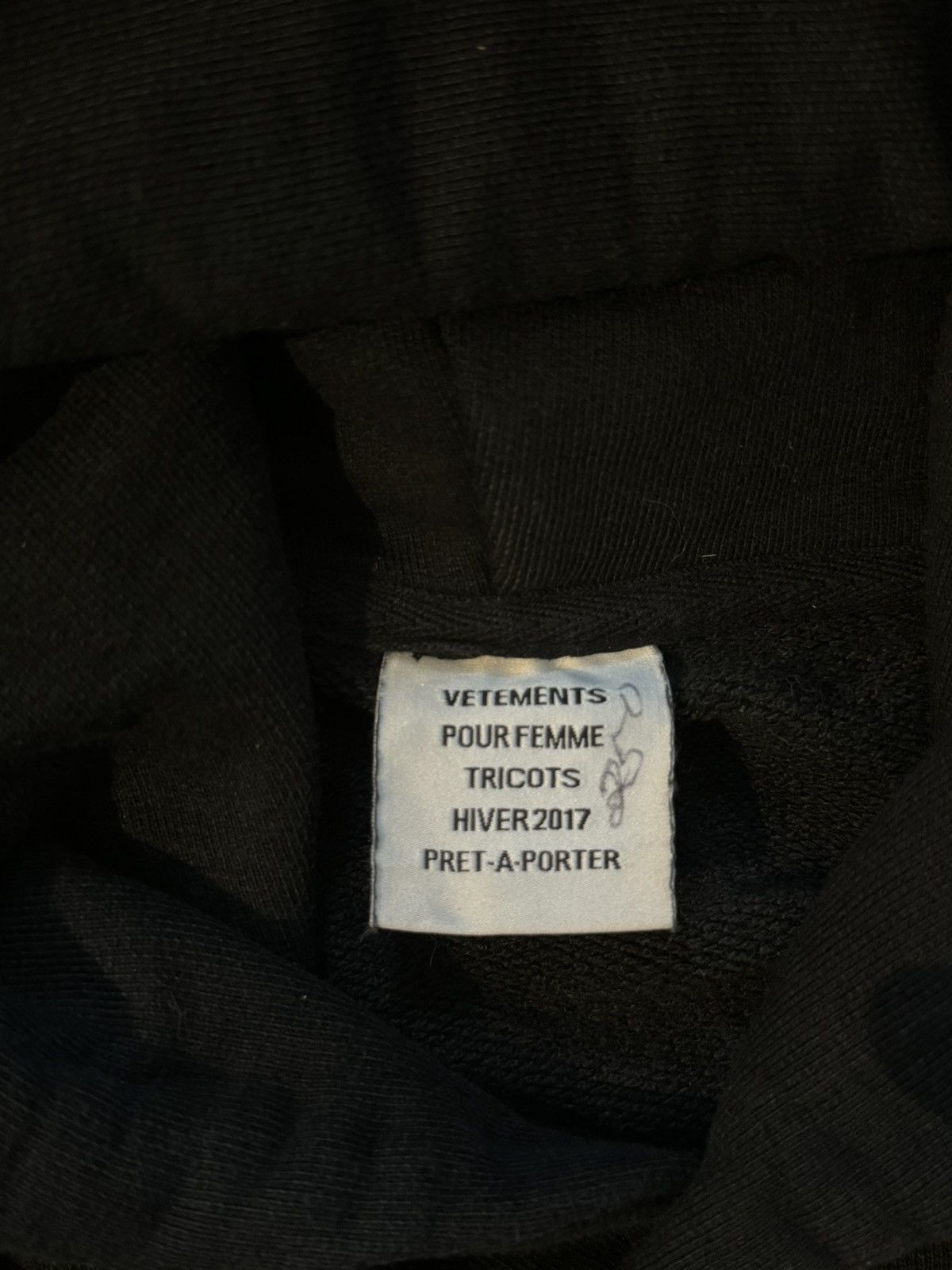 Vetements Vetements Total Fucking Darkness Hoodie Size US XS / EU 42 / 0 - 7 Thumbnail