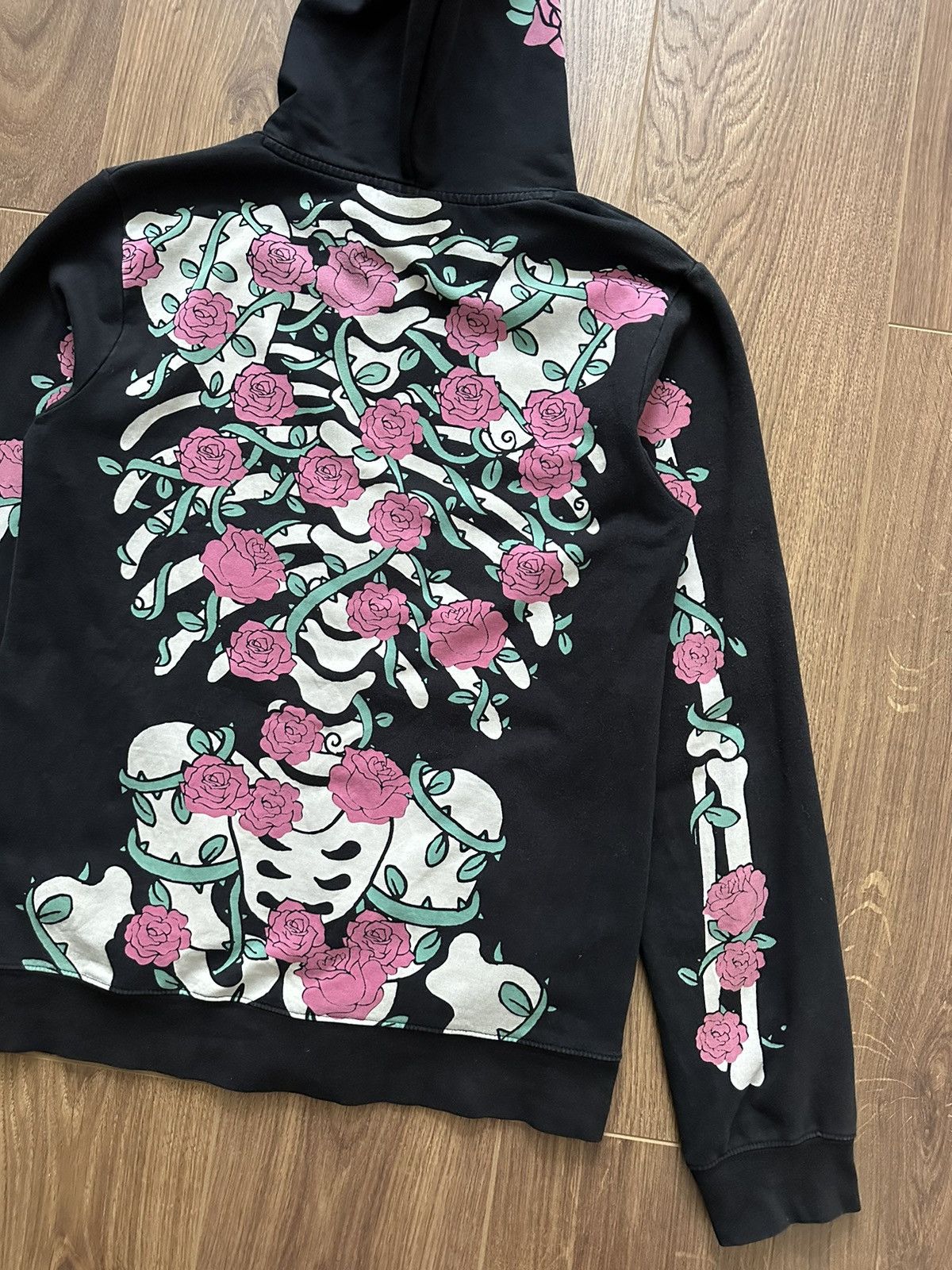 Japanese Brand × Vintage Vintage Skeleton Floral Pint Black Cotton Full Zip Hoodie Size M / US 6-8 / IT 42-44 - 8 Thumbnail