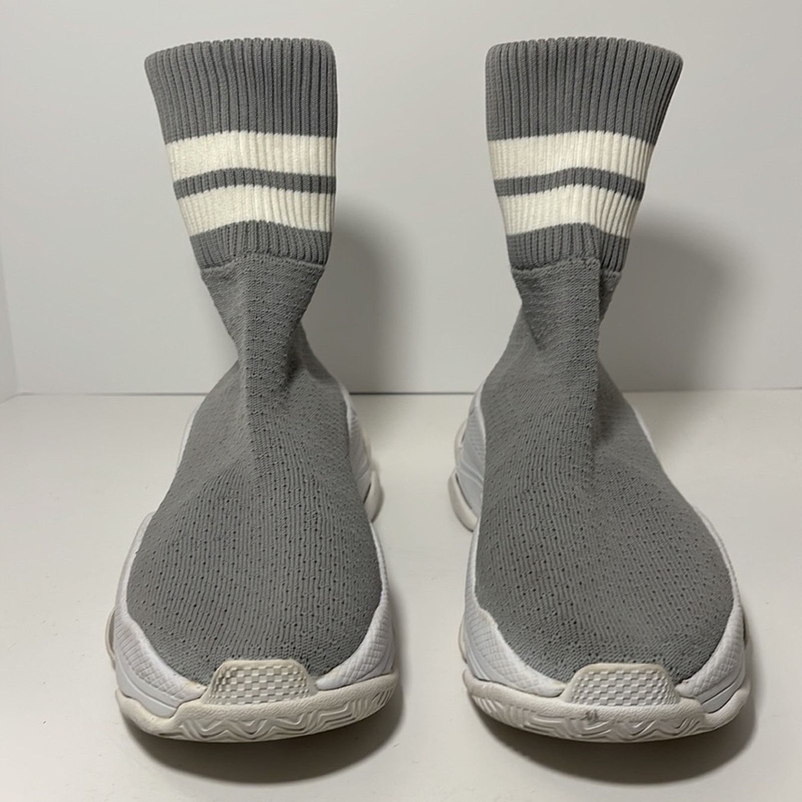 Jeffrey Campbell Jeffrey Campbell Tekno High Top Knit Sneaker Sz. 7 Worn Once Size US 7 / IT 37 - 9 Thumbnail