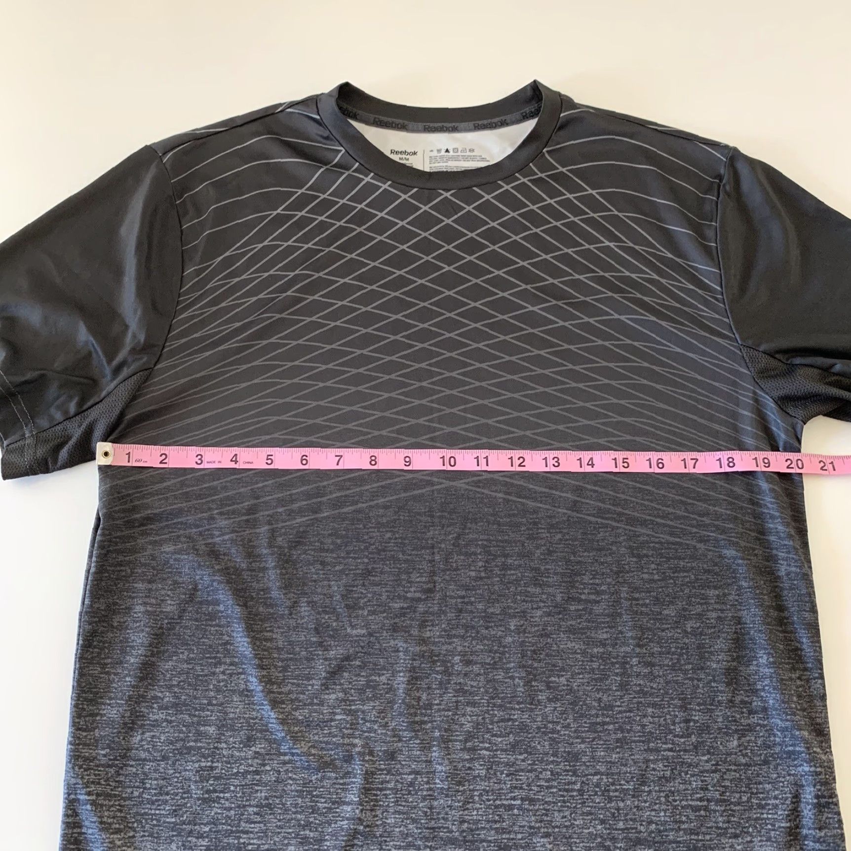 Reebok Reebok T-Shirt Athletic Short Sleeve Men's M 100% Polyester Gray Size US M / EU 48-50 / 2 - 4 Thumbnail