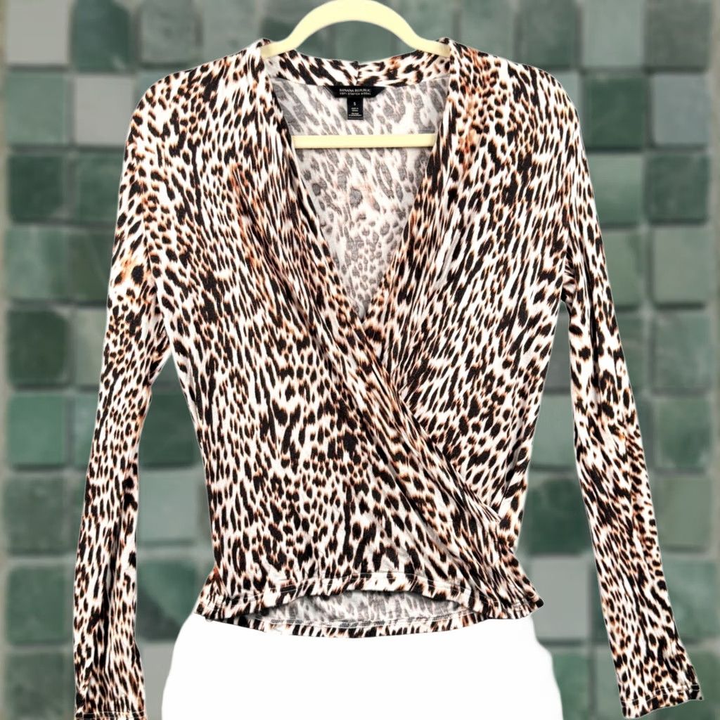 Banana Republic Banana Republic Soft Stretch Modal Leopard Core Wrap Top Careerwear Womens Small Size S / US 4 / IT 40 - 1 Thumbnail