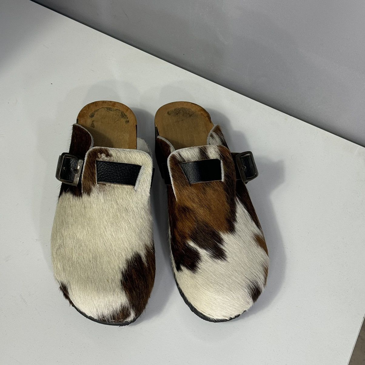 Leather Vintage Wooden Sole Clogs with Genuine Cowhide Leather Upper Size US 8 / EU 41 - 4 Thumbnail
