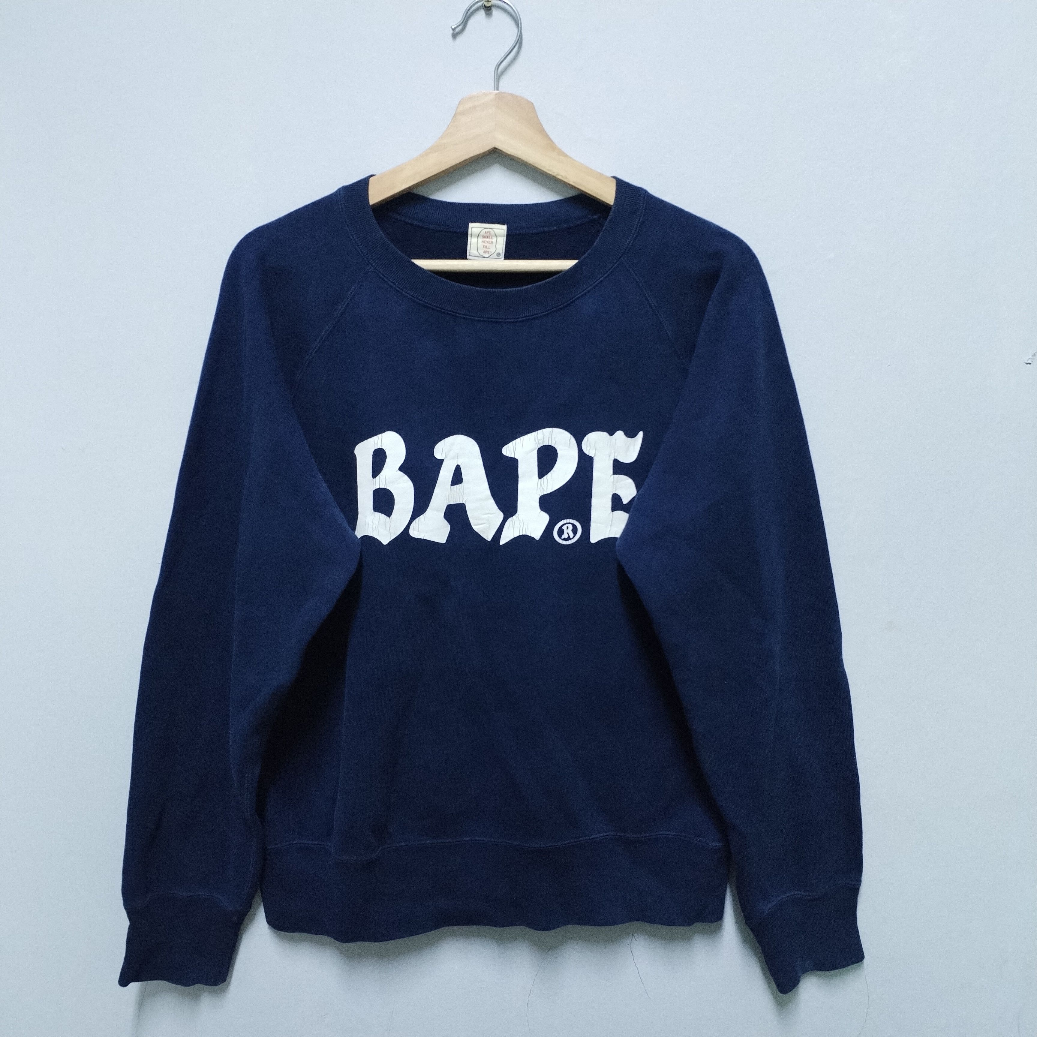 VINTAGE BAPE SPELLOUT VERY RARE