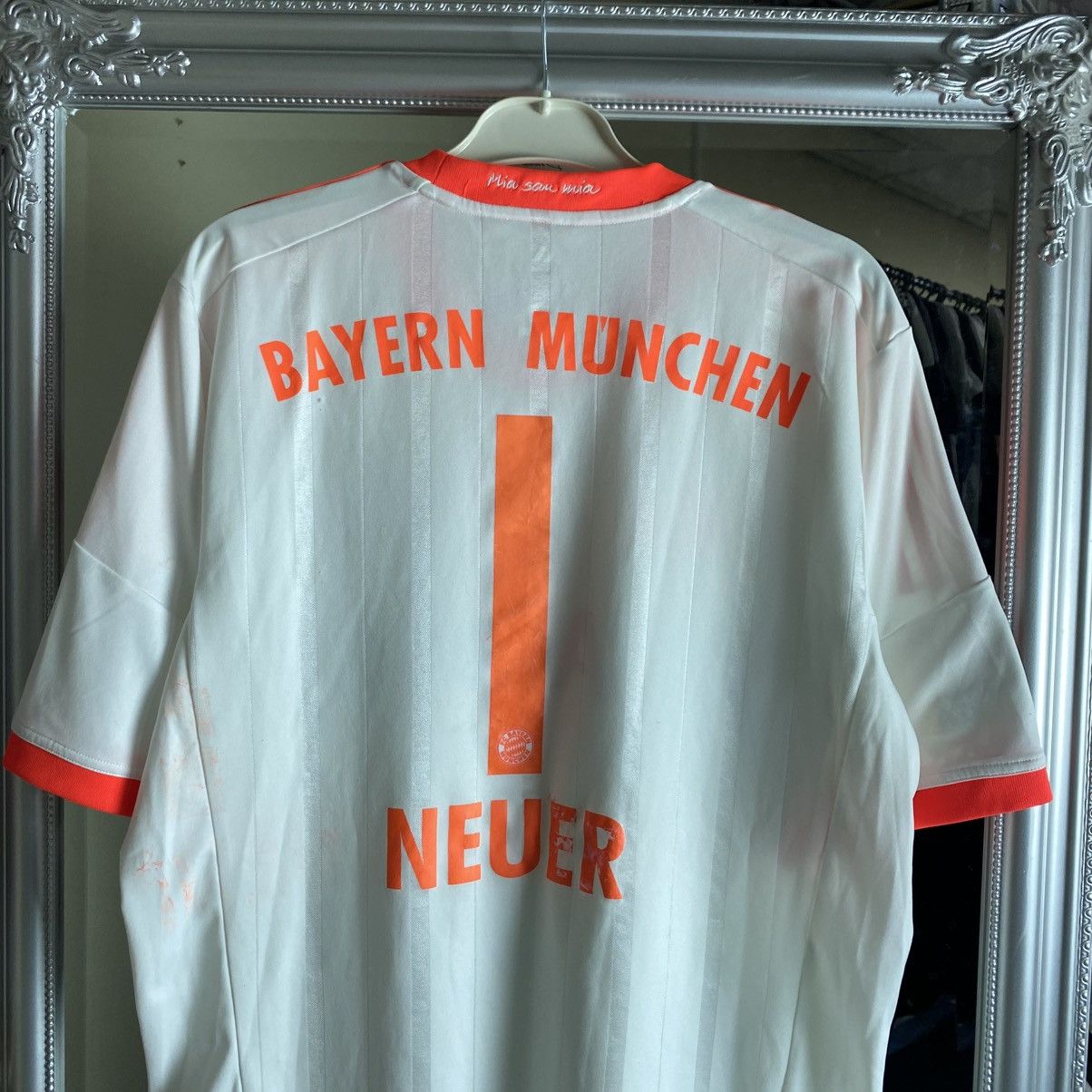Adidas Vintage Adidas Germany 1 Neuer Rare Soccer Jersey Blokecore Size US L / EU 52-54 / 3 - 2 Thumbnail