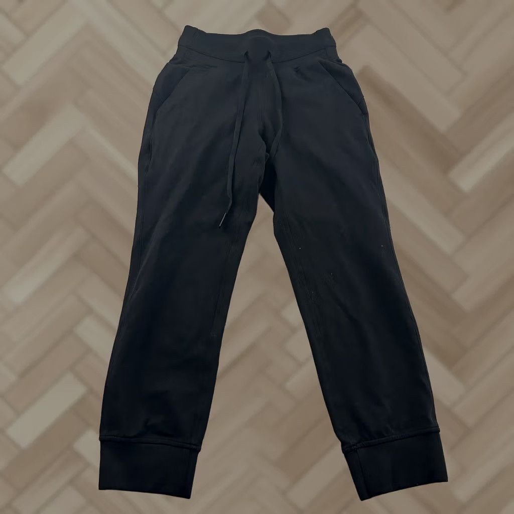 Lululemon Lululemon Ready to Rulu Jogger Crop Women's 0 Black Jogger Pants Womens 0 Black Size 25" / US 0 / IT 36 - 1 Thumbnail